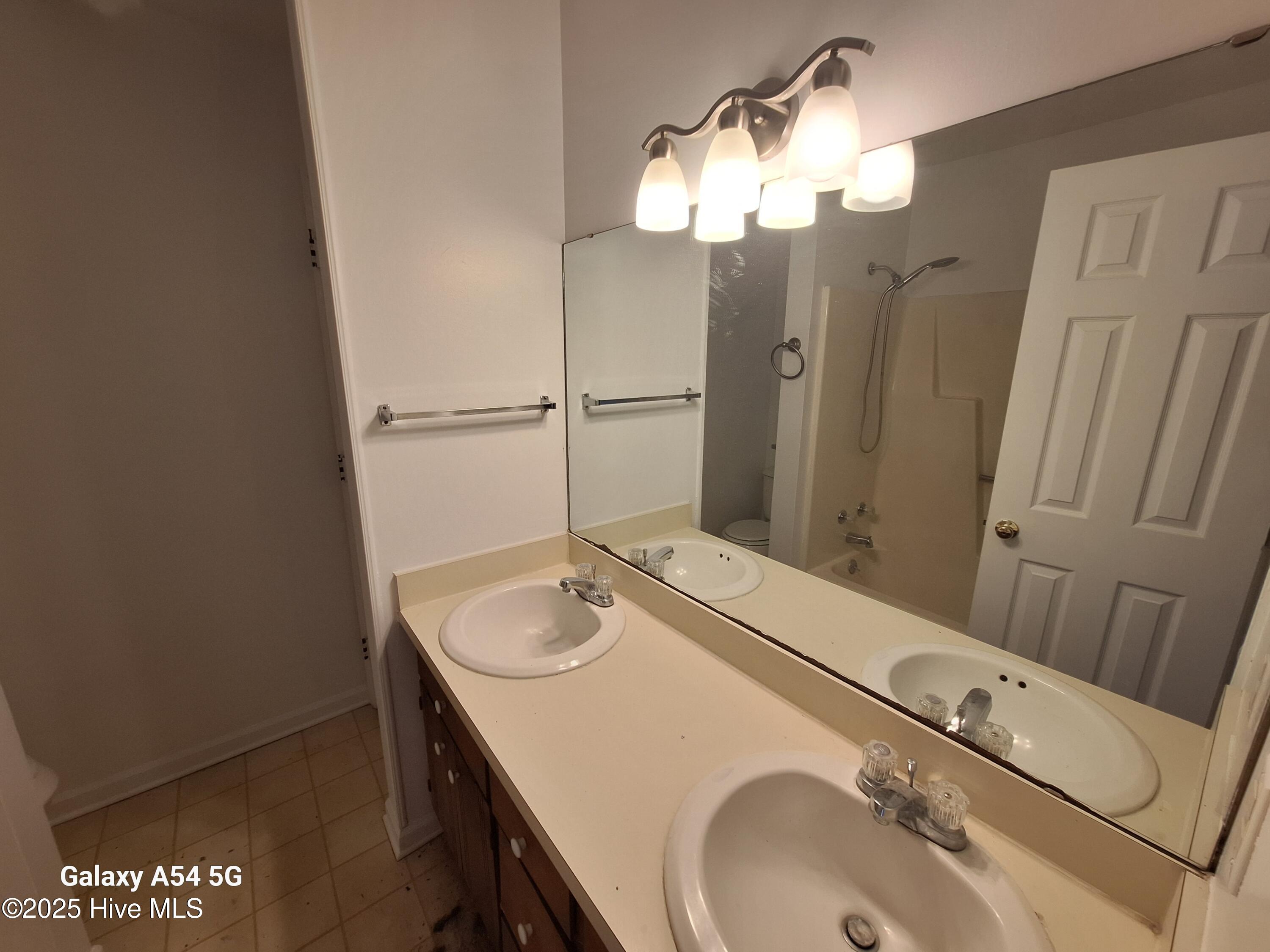 135 Twin Wood Drive Property Photo 7