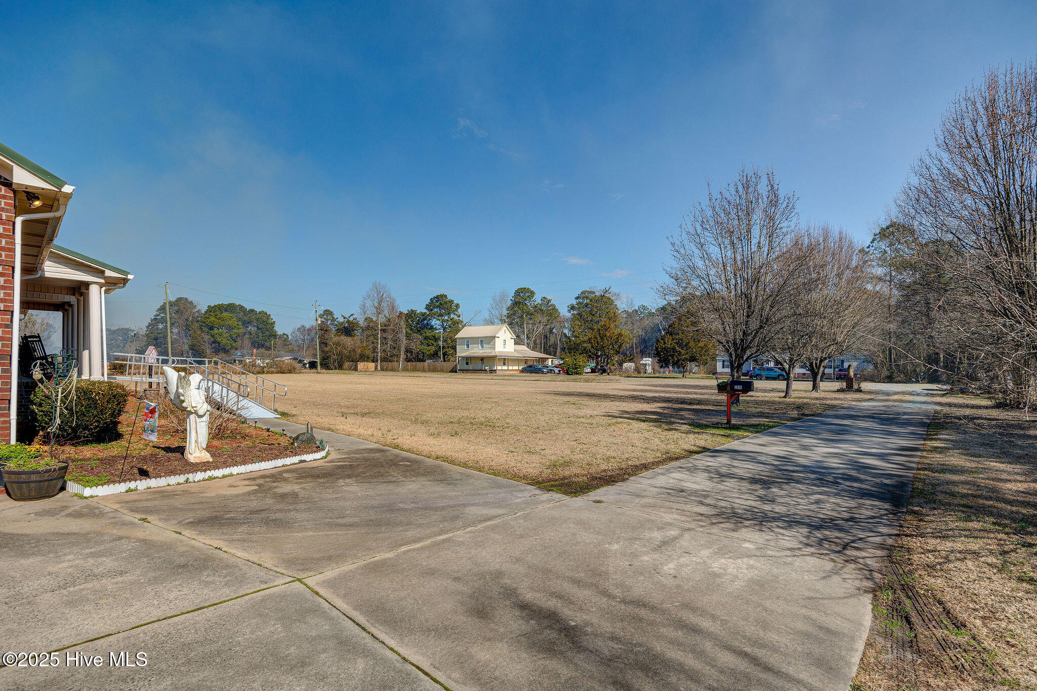2830 S Us 117 Highway Property Photo 8
