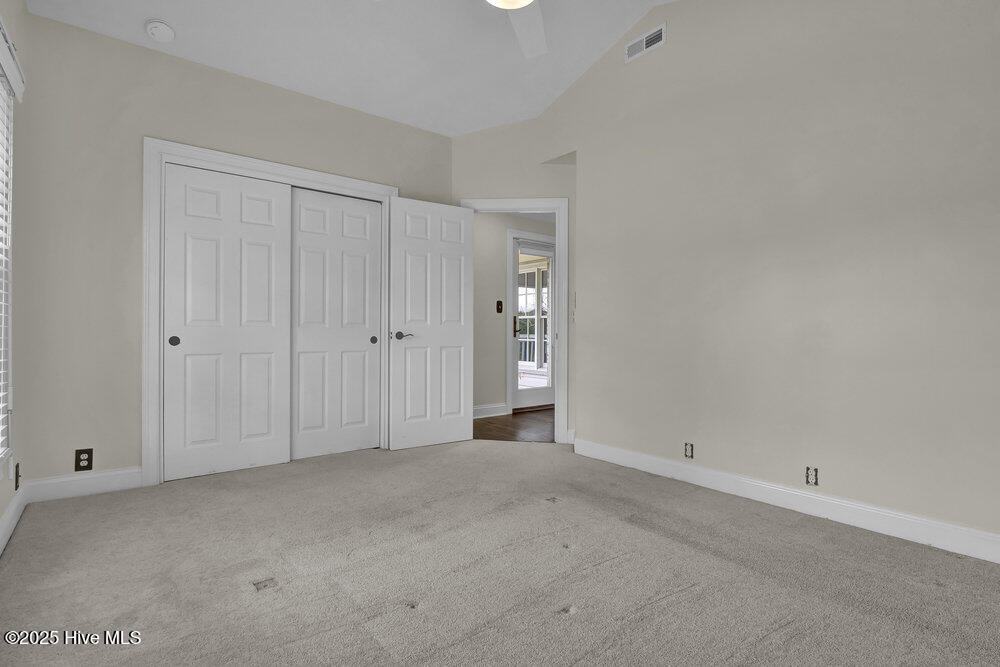 427 Black Diamond Drive Property Photo 32