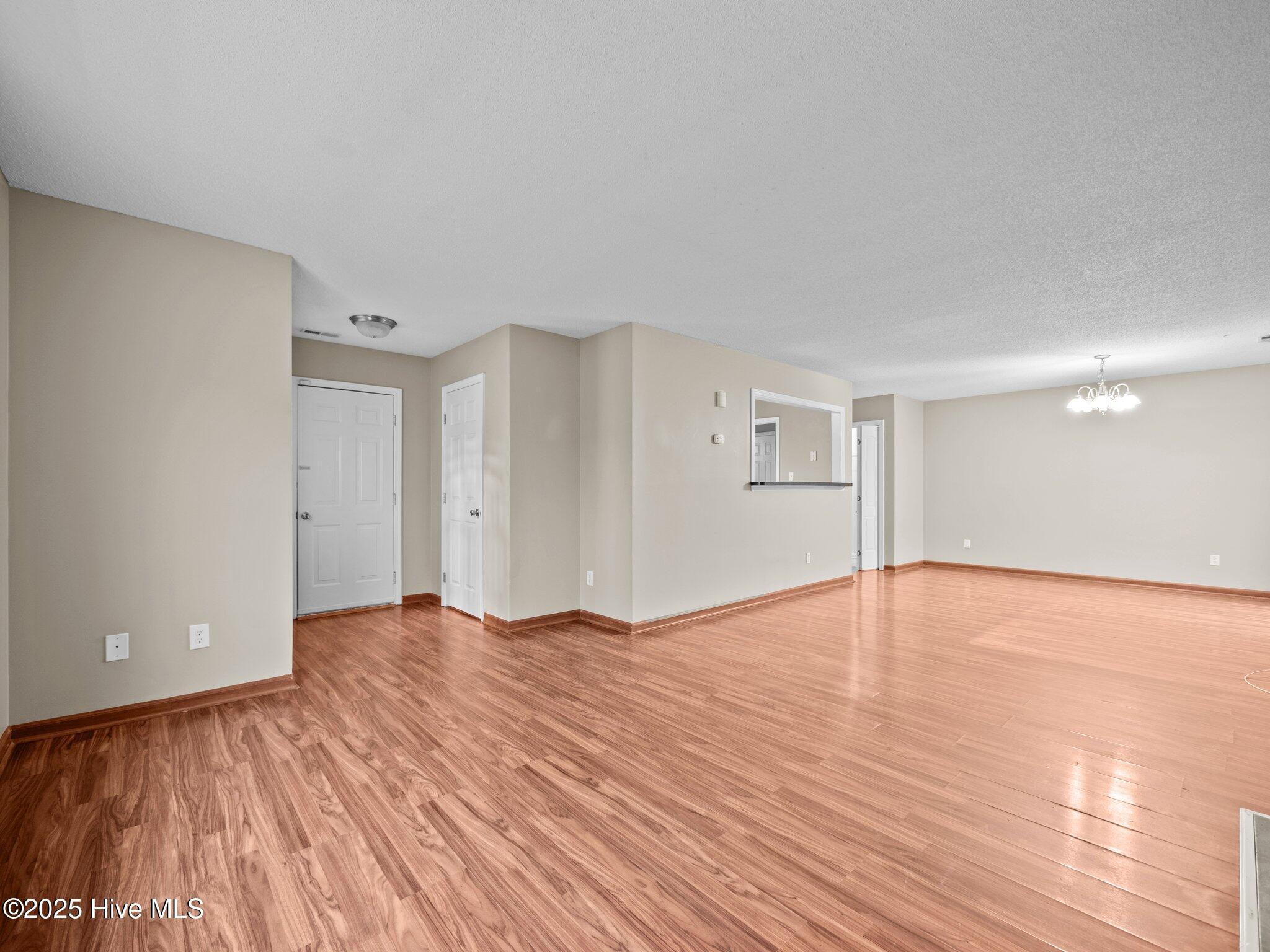 3002 Derby Run Road Property Photo 8