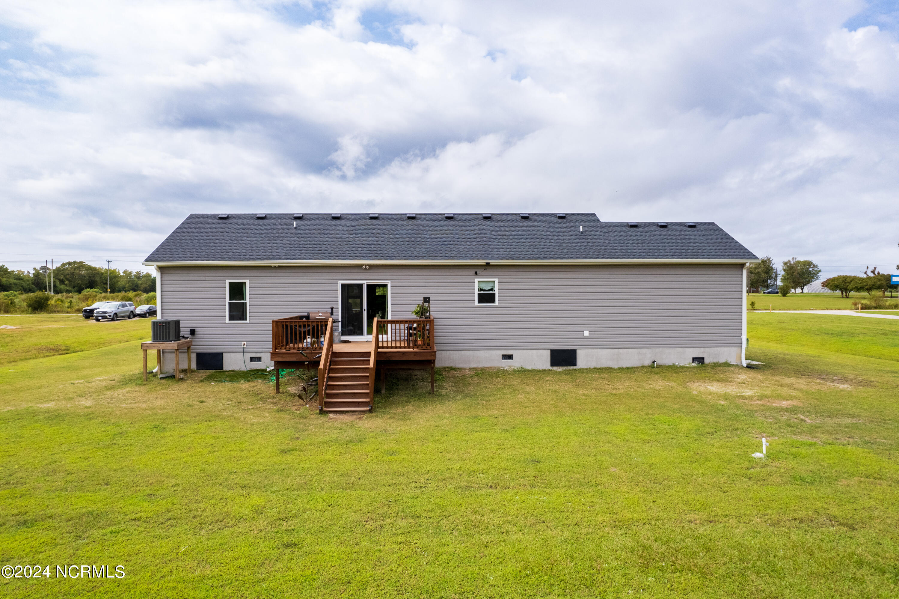 135 Otter Loop Property Photo 27