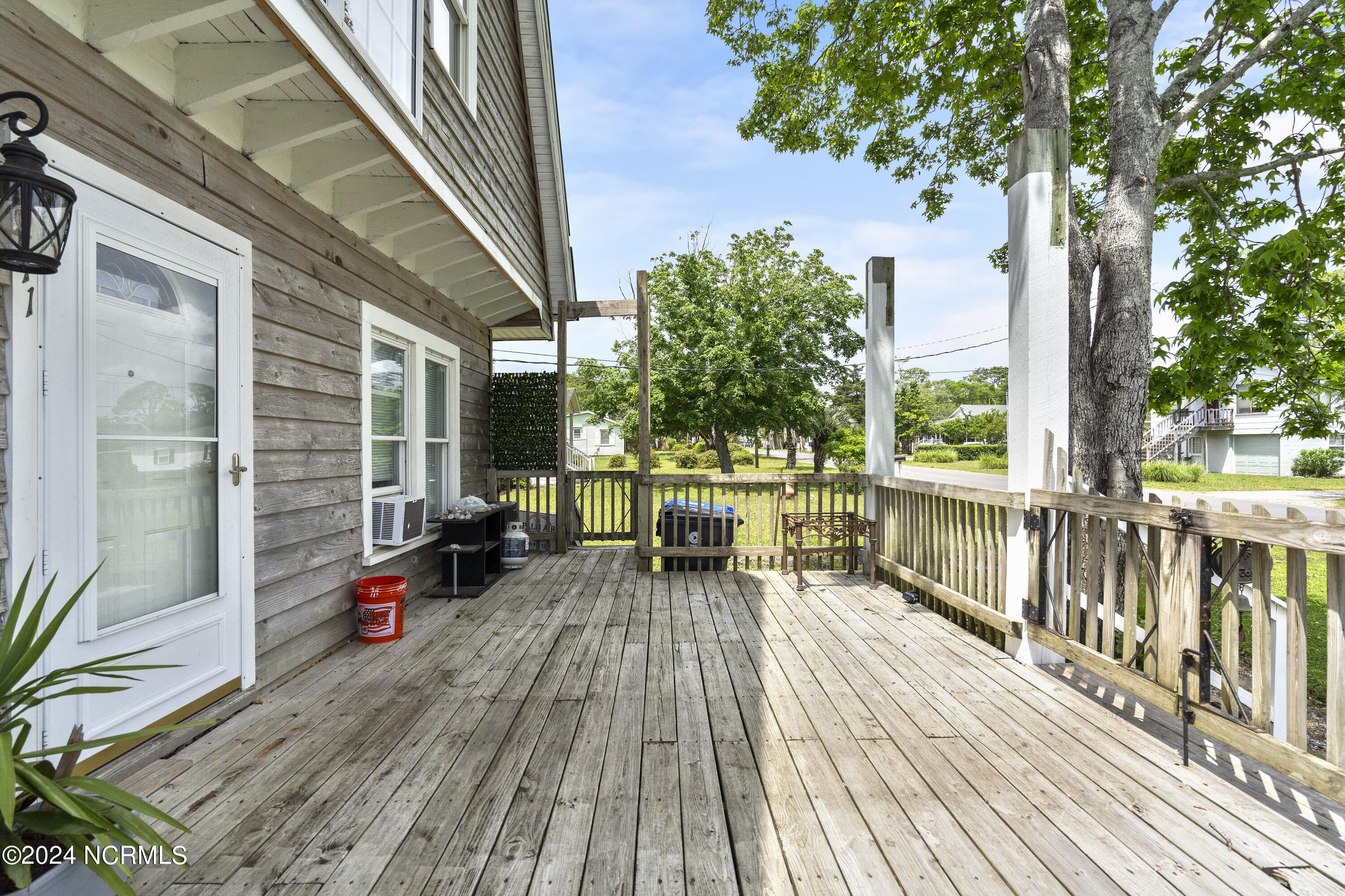 411 Spartanburg Avenue Property Photo 45