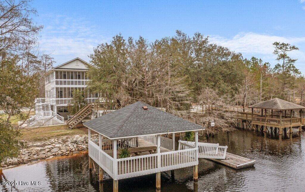 9854 Rivergate Drive Property Photo 6