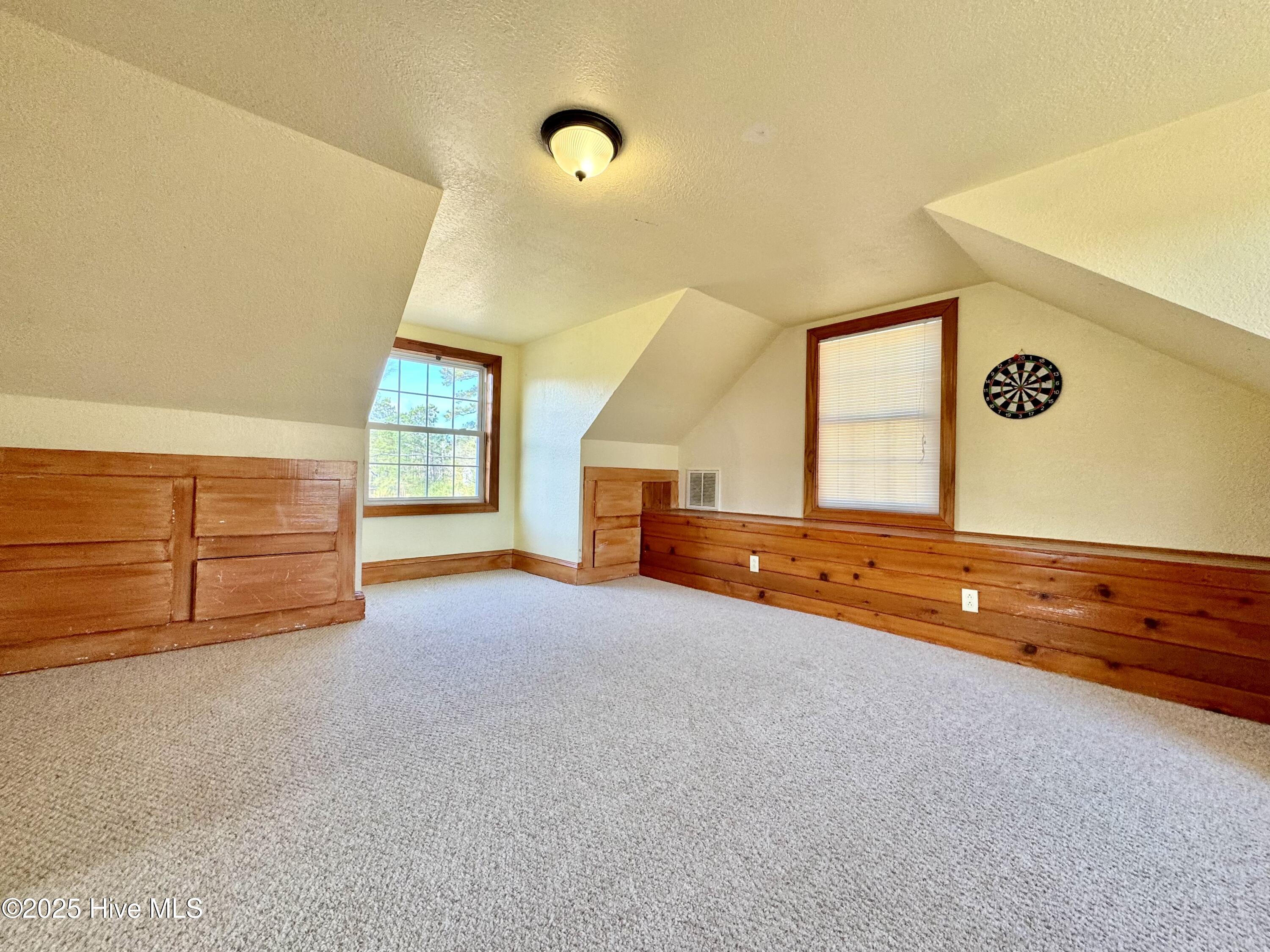 4494 Caratoke Highway Property Photo 22