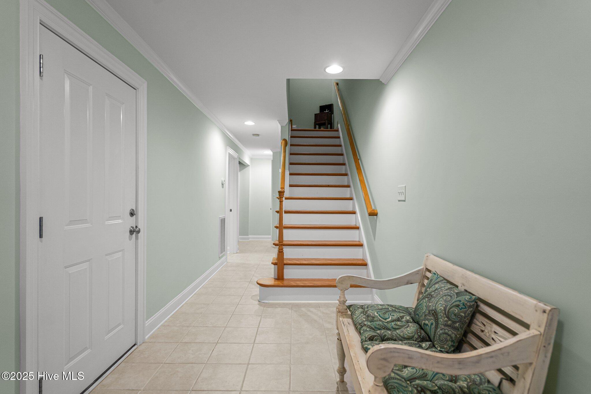 322 S Third Avenue Unit B Property Photo 8