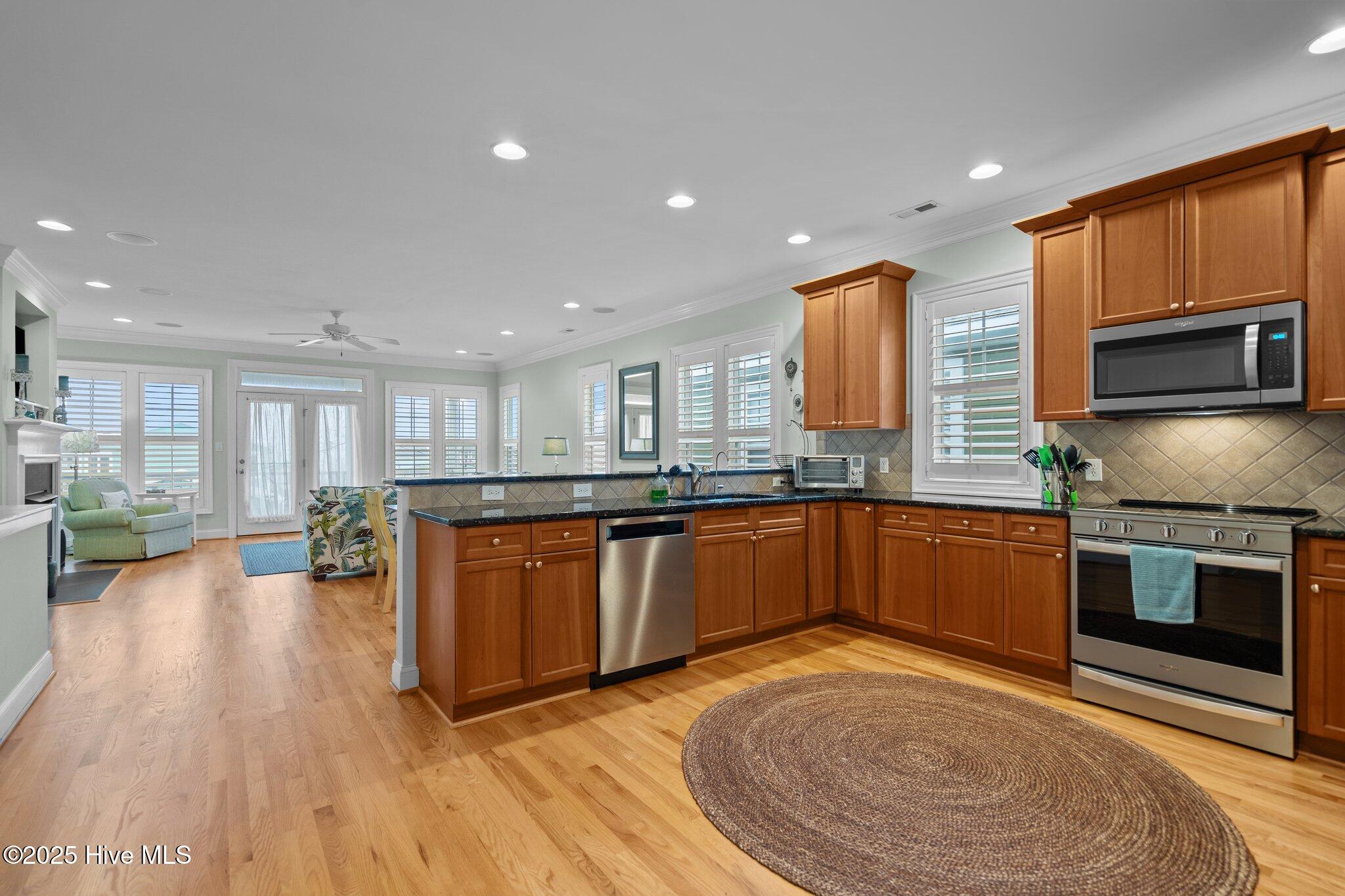 322 S Third Avenue Unit B Property Photo 18