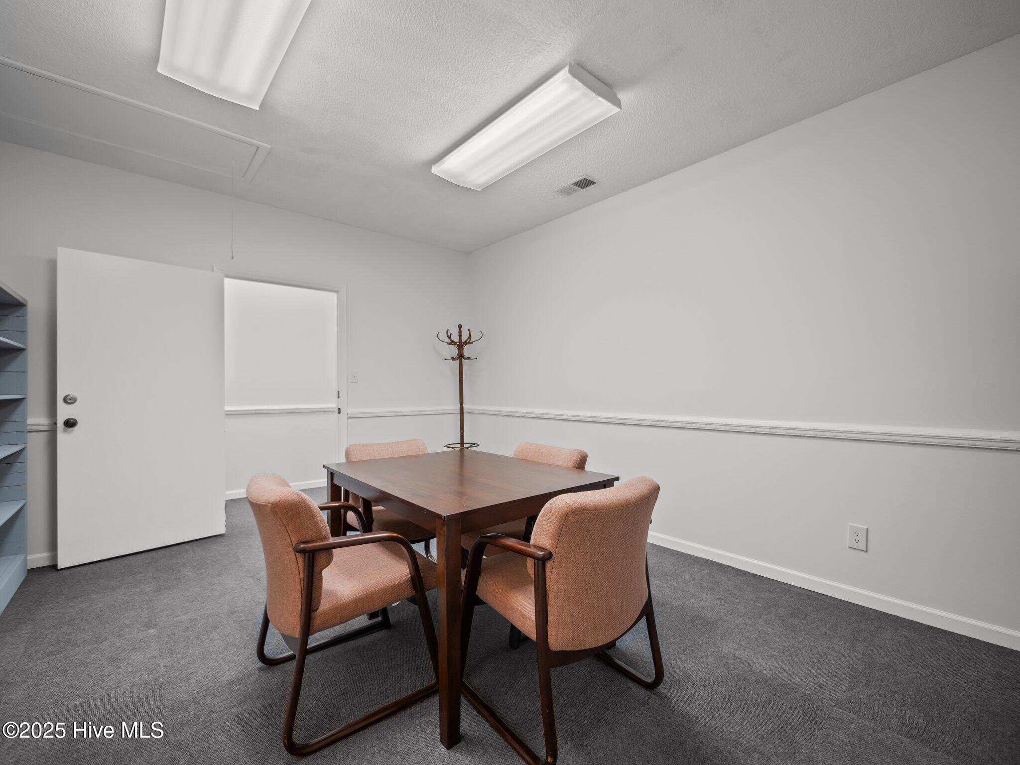 410 New Bridge Street 9b Property Photo 24