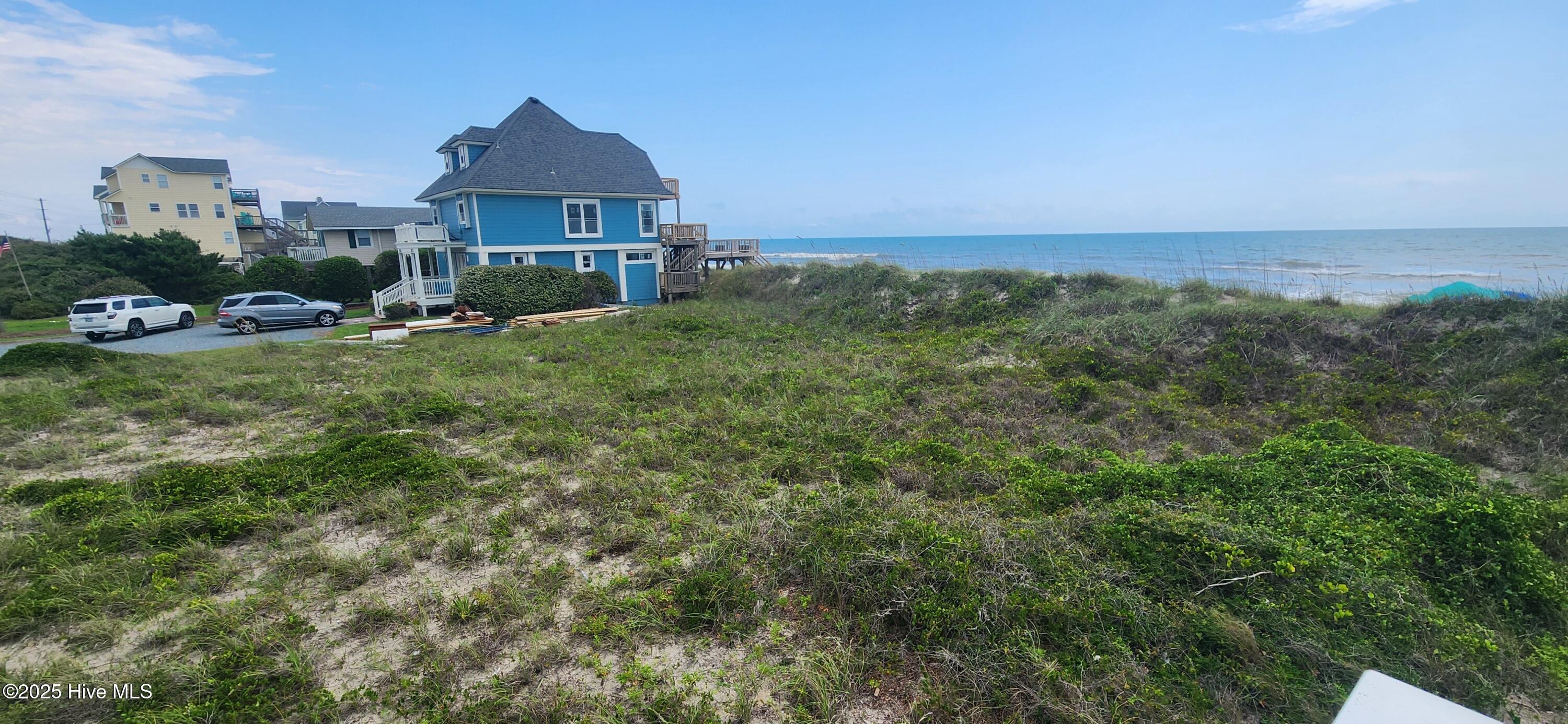 3820 Island Dr Drive Property Photo 2