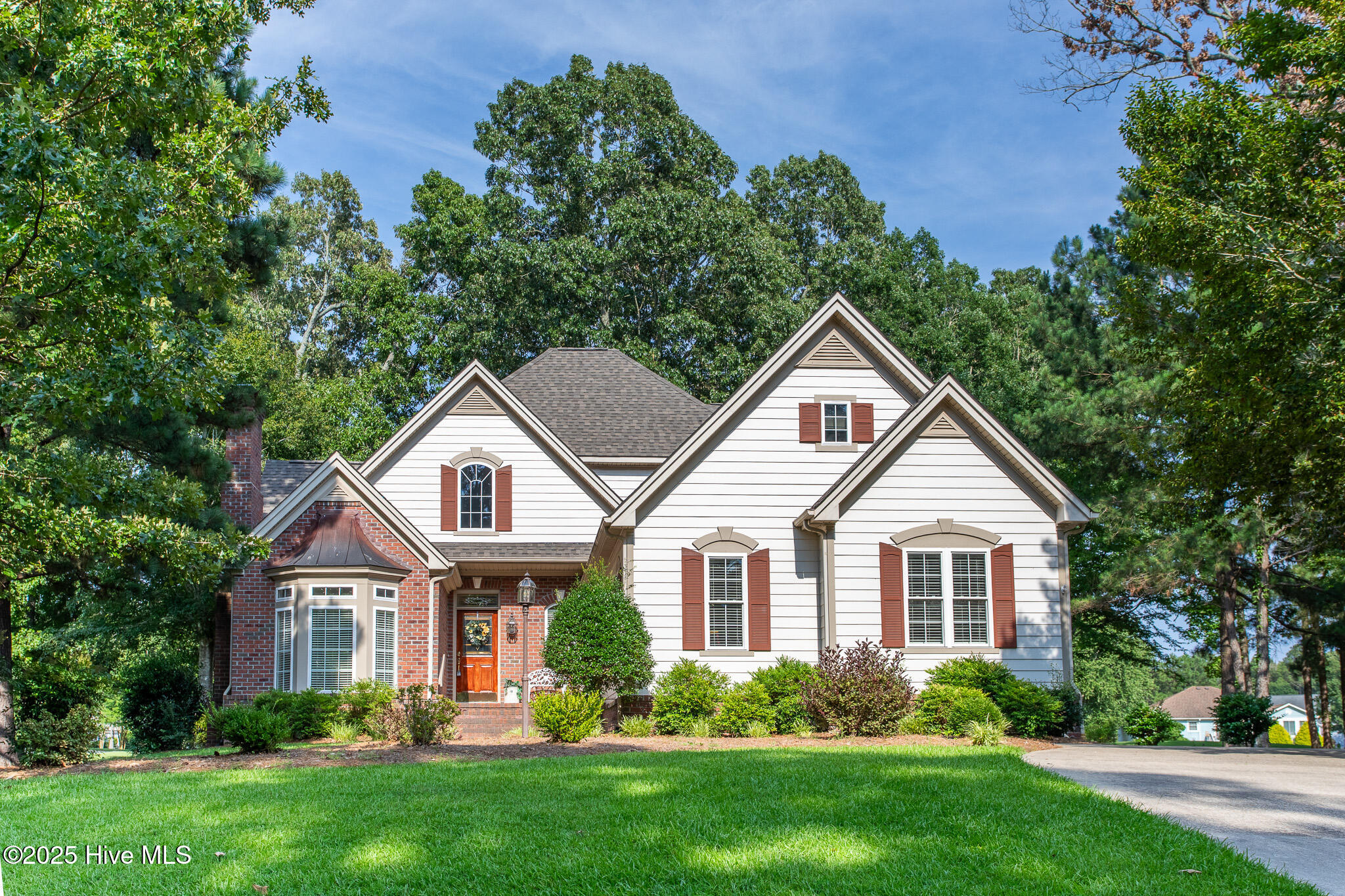 107 Pungo Drive Property Photo 1