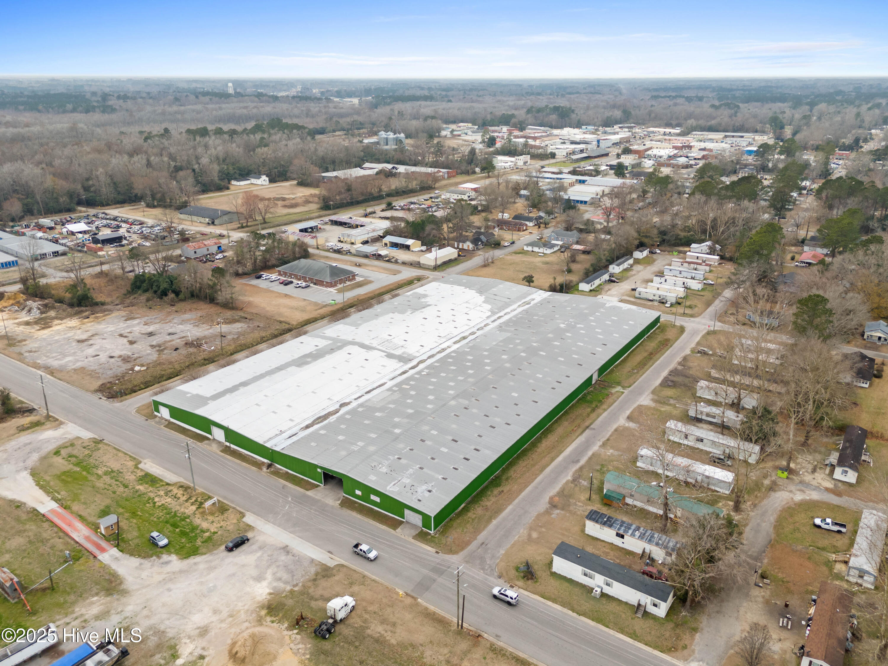 503 S Canal Street Property Photo 5