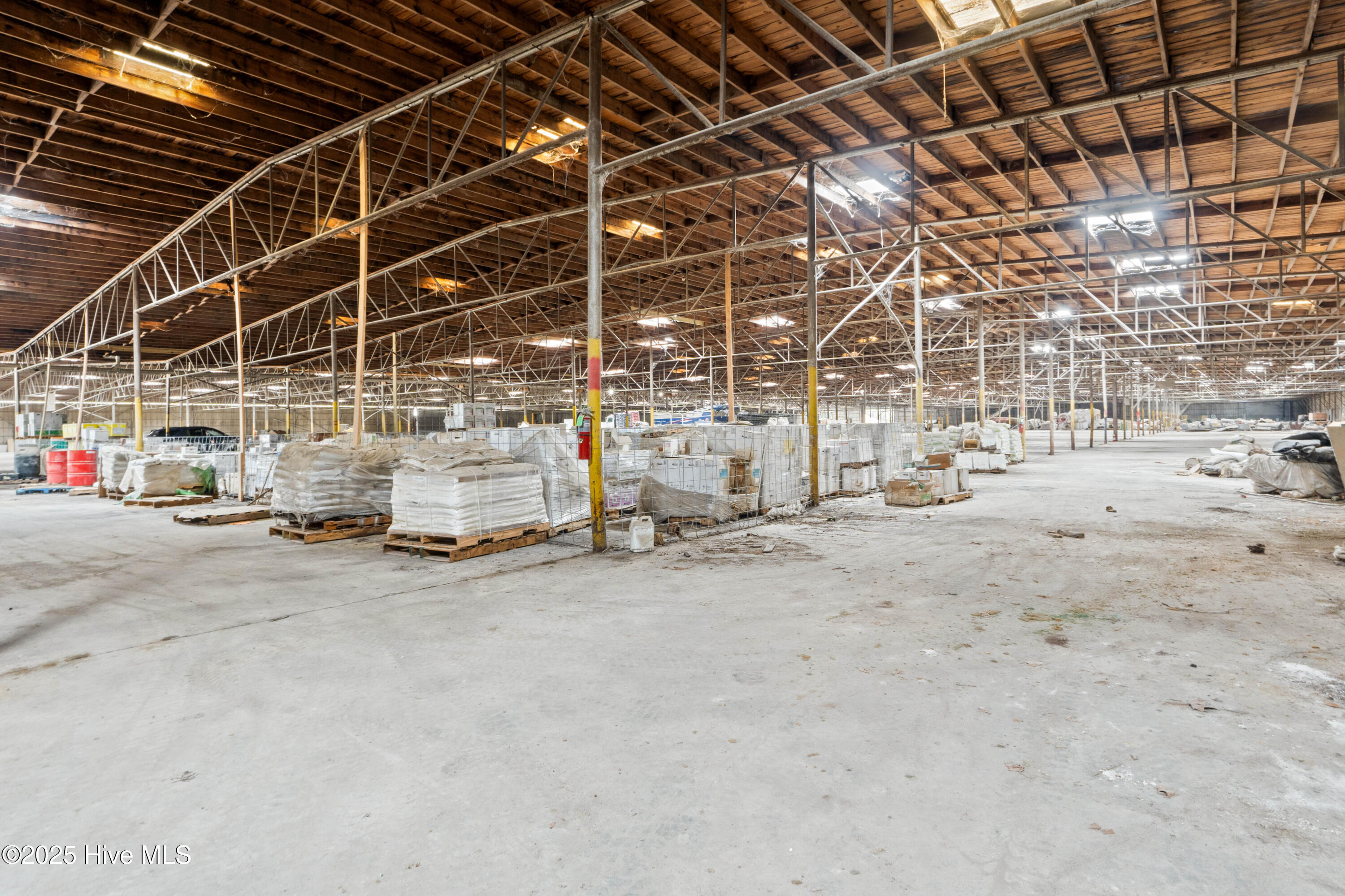 503 S Canal Street Property Photo 10