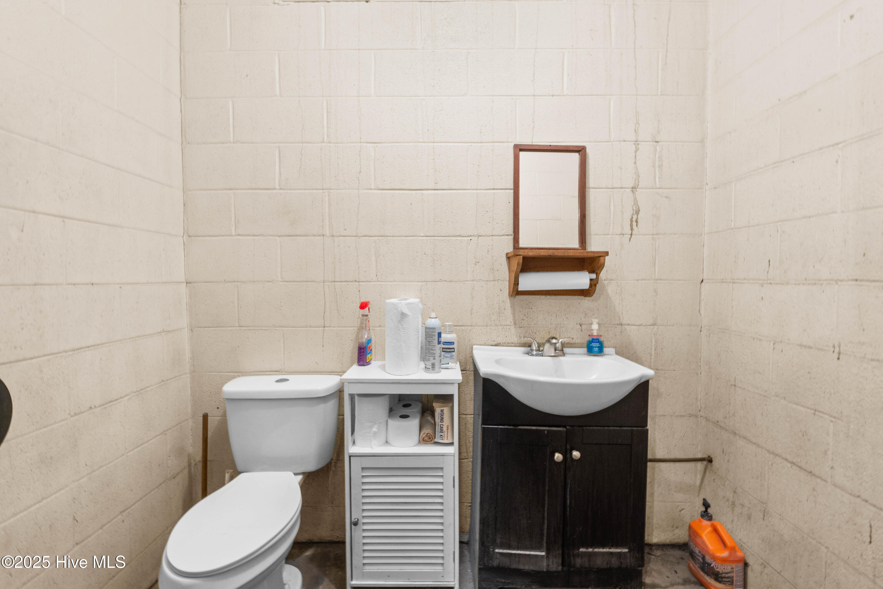 503 S Canal Street Property Photo 28