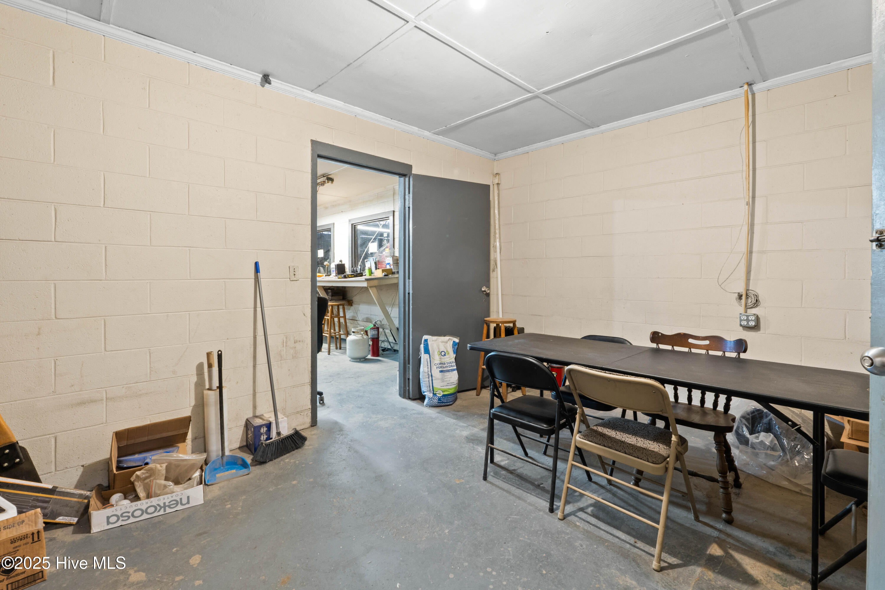 503 S Canal Street Property Photo 29