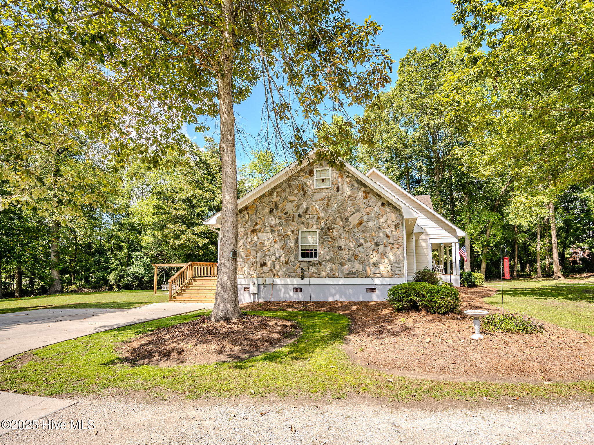 563 Whites Crossing Lane Property Photo 47