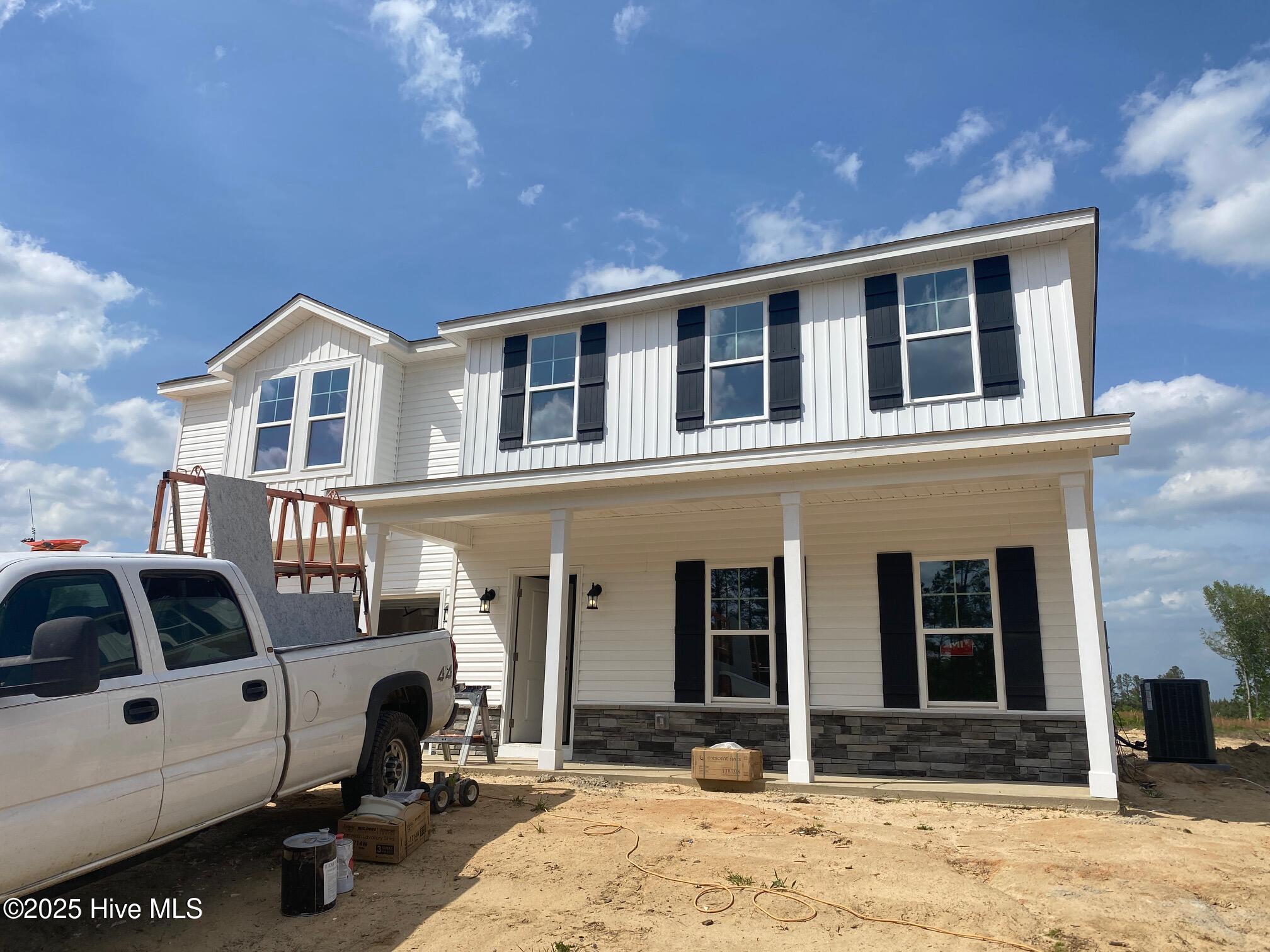 501 Traveller Way Property Photo