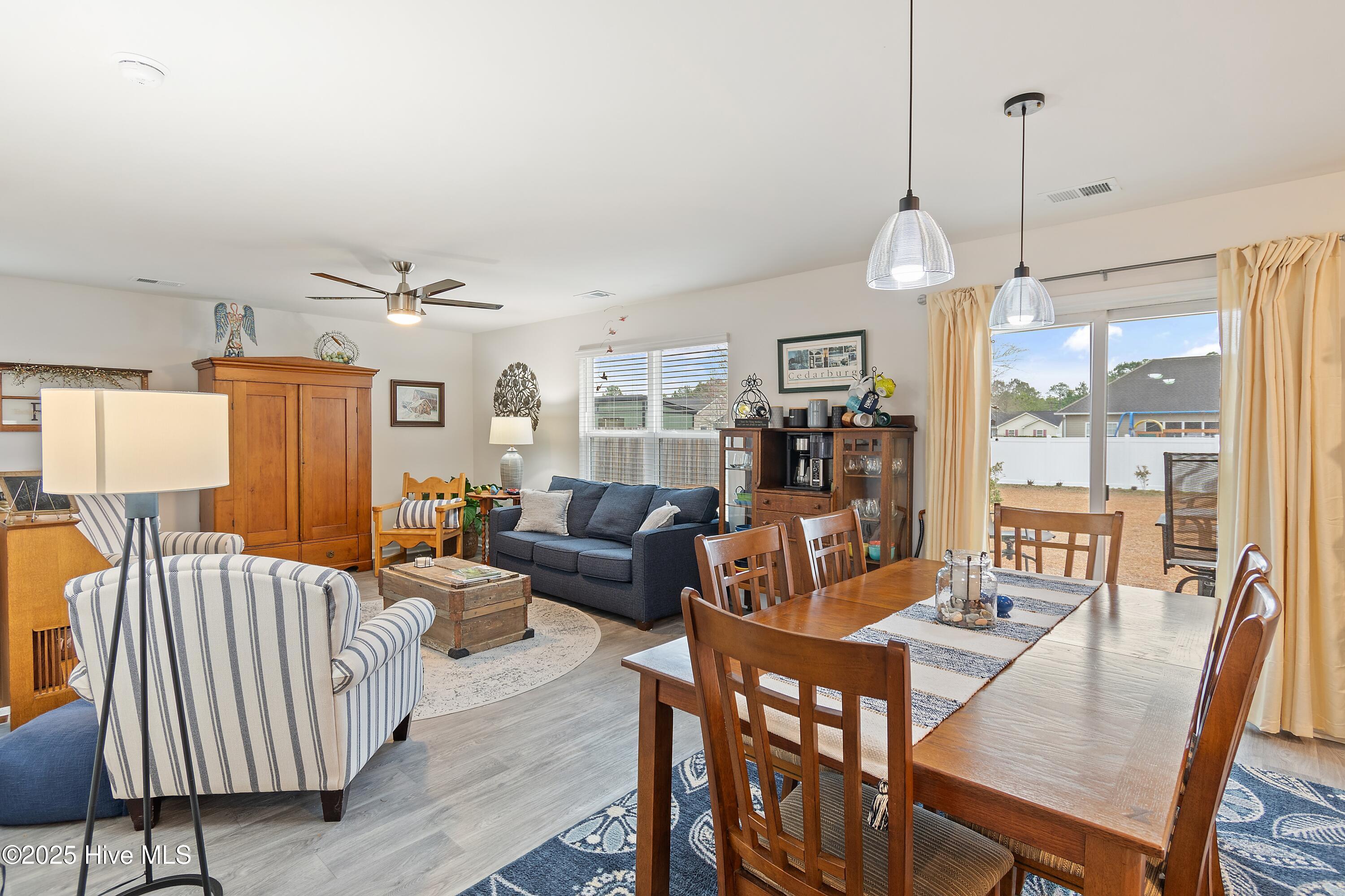 566 Pinecrest Street Property Photo 11