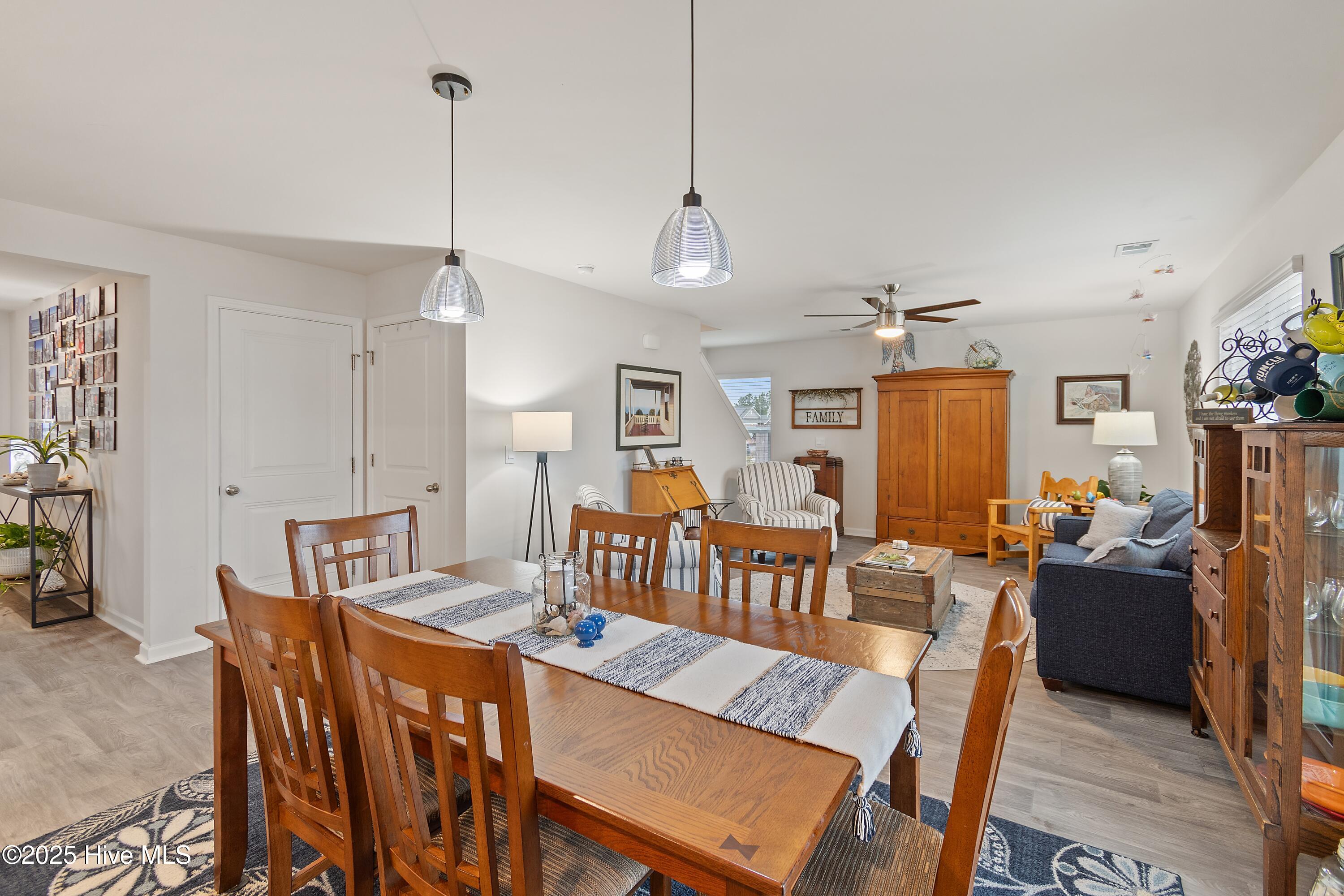 566 Pinecrest Street Property Photo 14