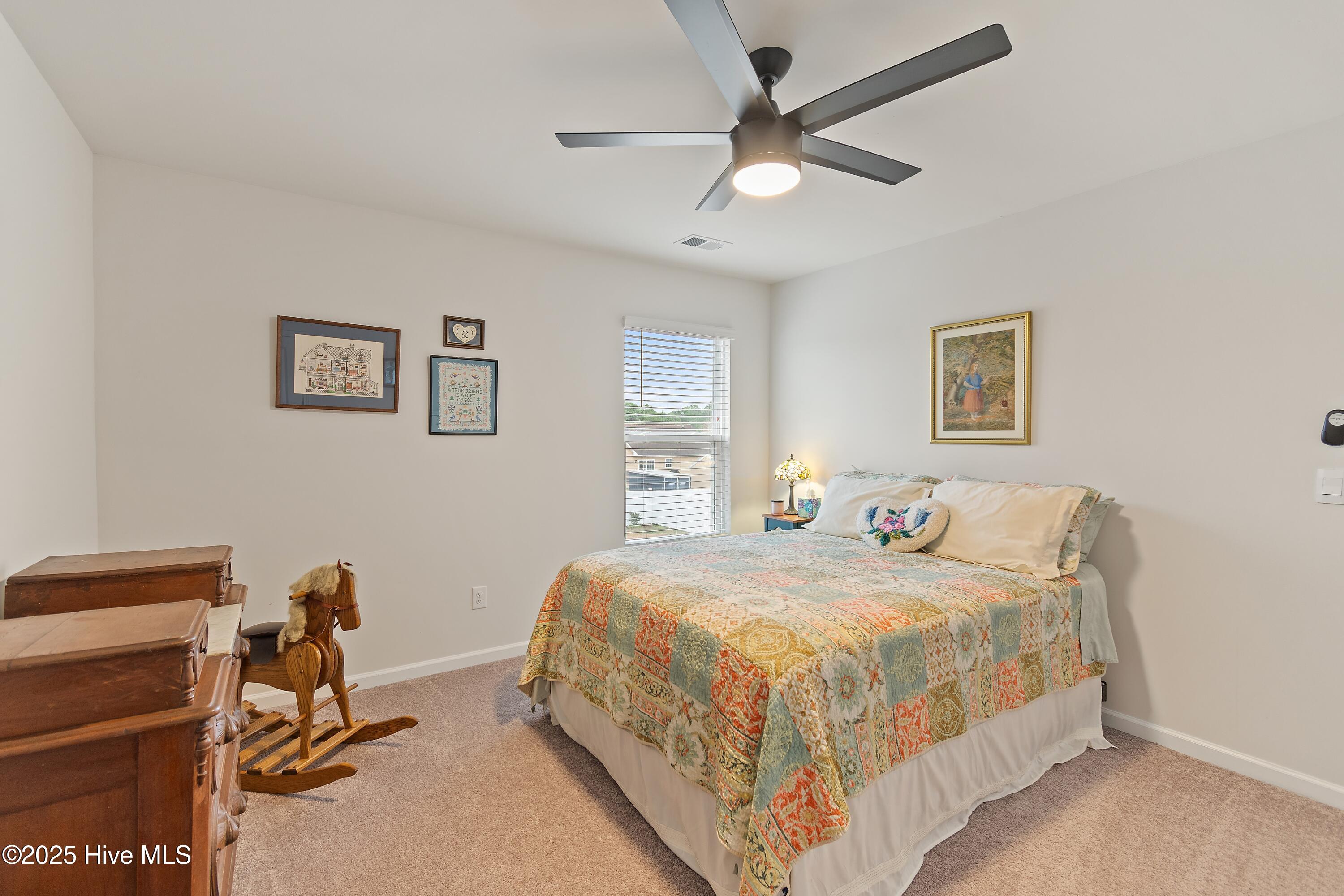 566 Pinecrest Street Property Photo 36