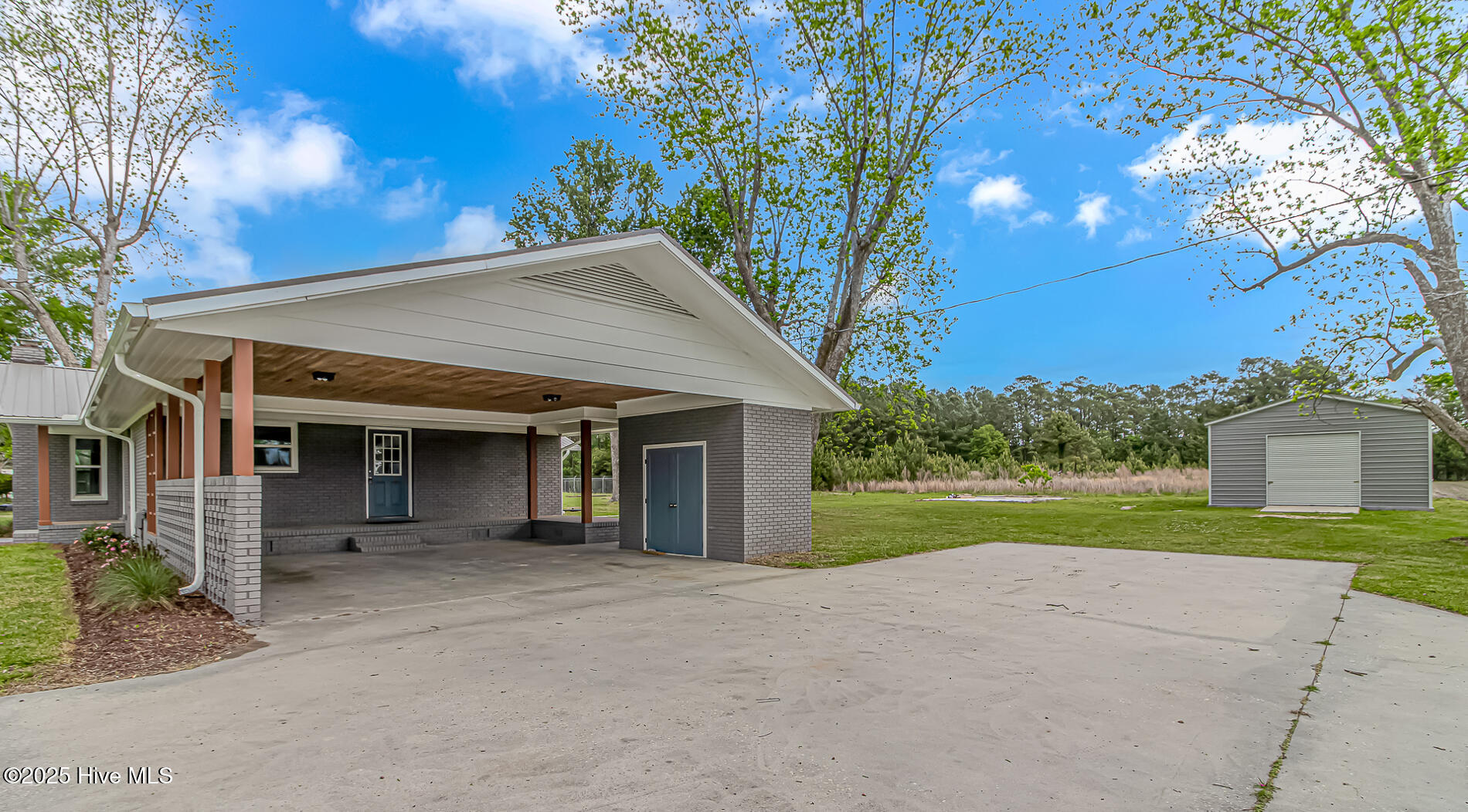 2360 Highway 701 Property Photo 3