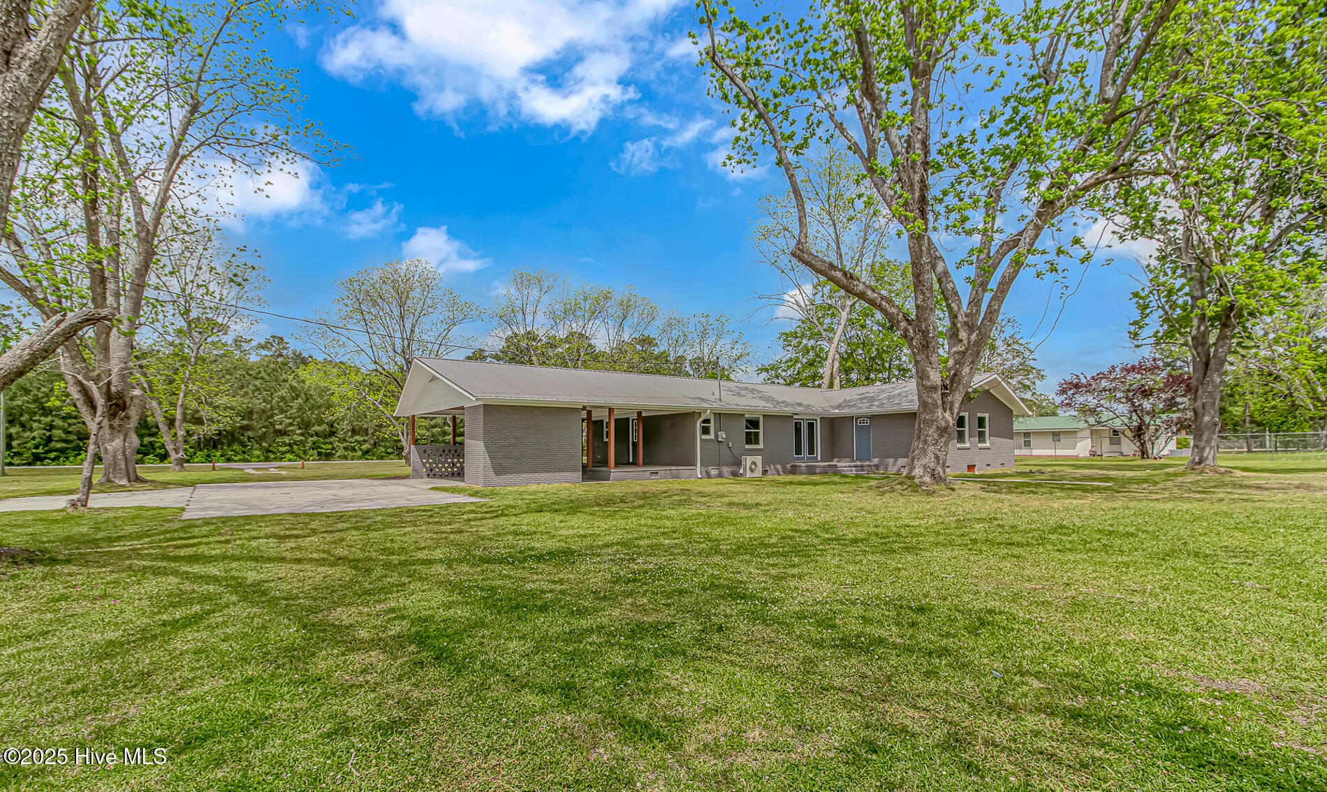 2360 Highway 701 Property Photo 4