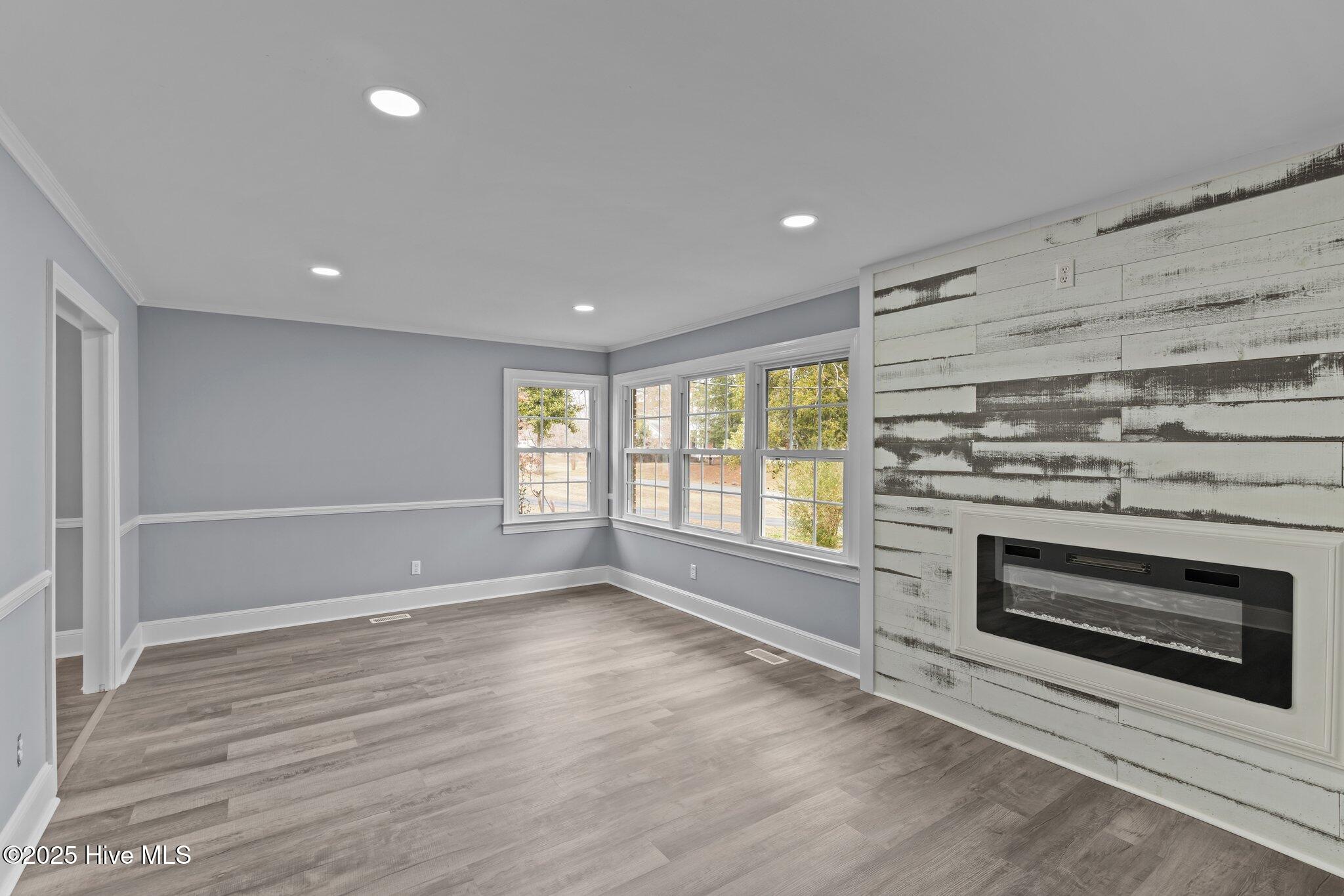 2131 Neuse Cliffs Circle Property Photo 4