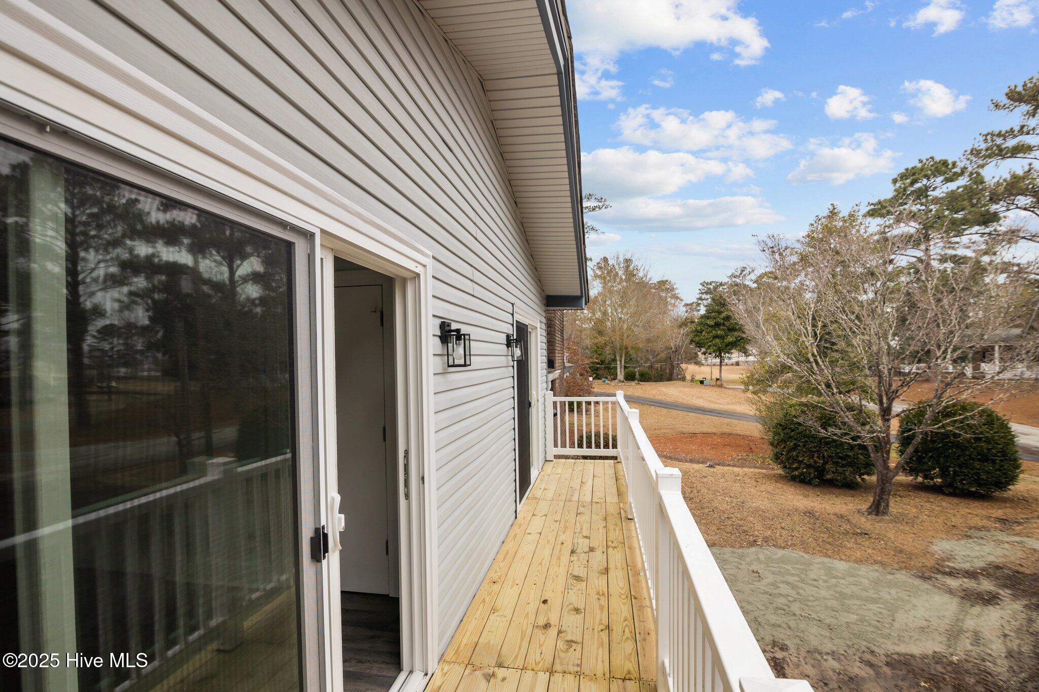 2131 Neuse Cliffs Circle Property Photo 34