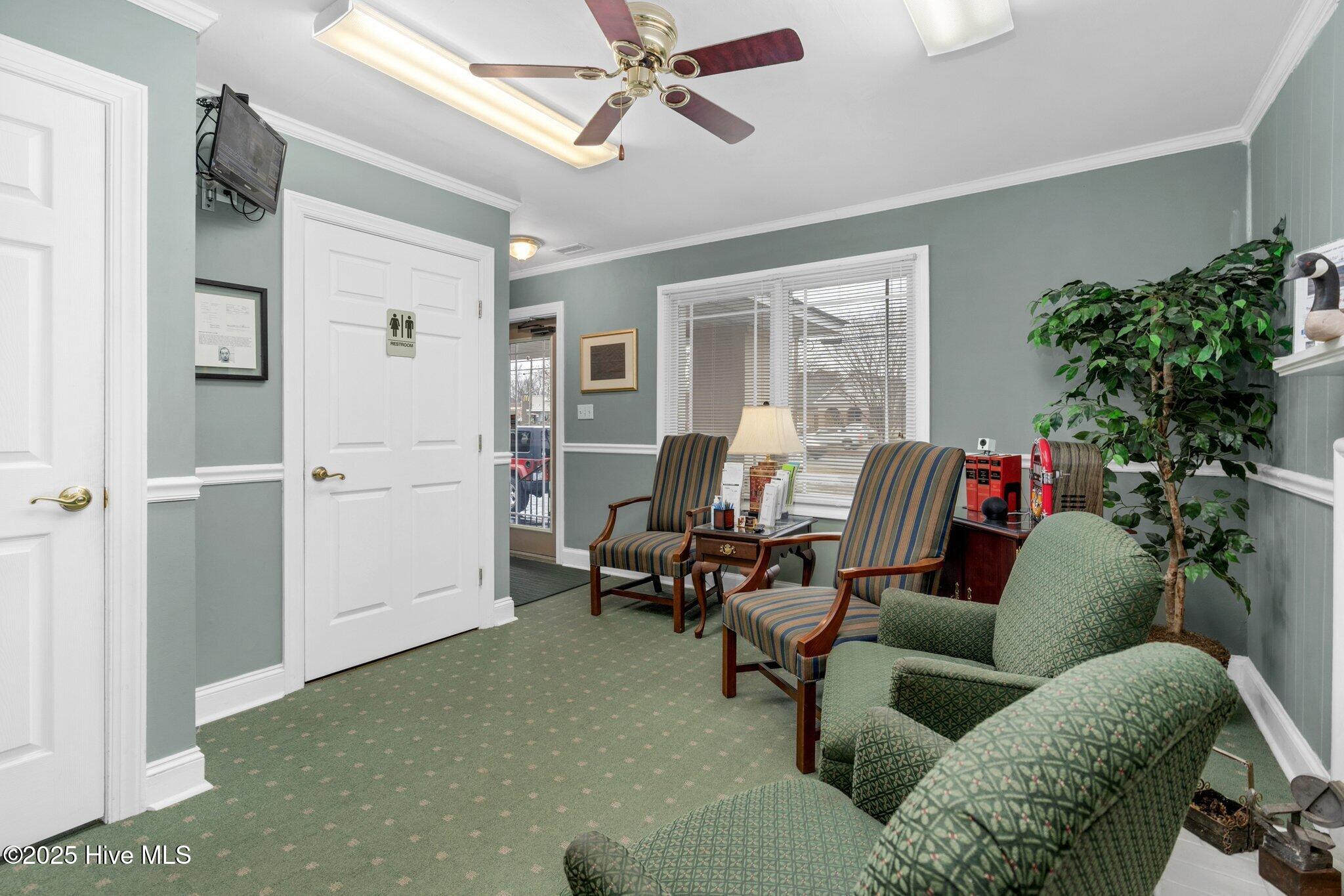 2627 Sunset Avenue Property Photo 6