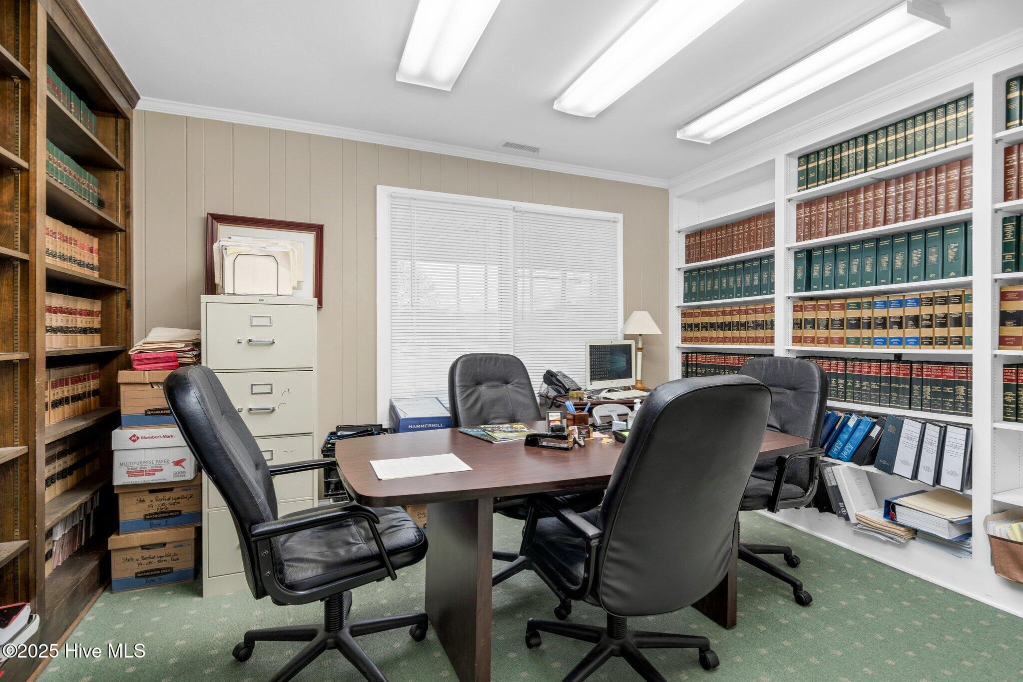 2627 Sunset Avenue Property Photo 8