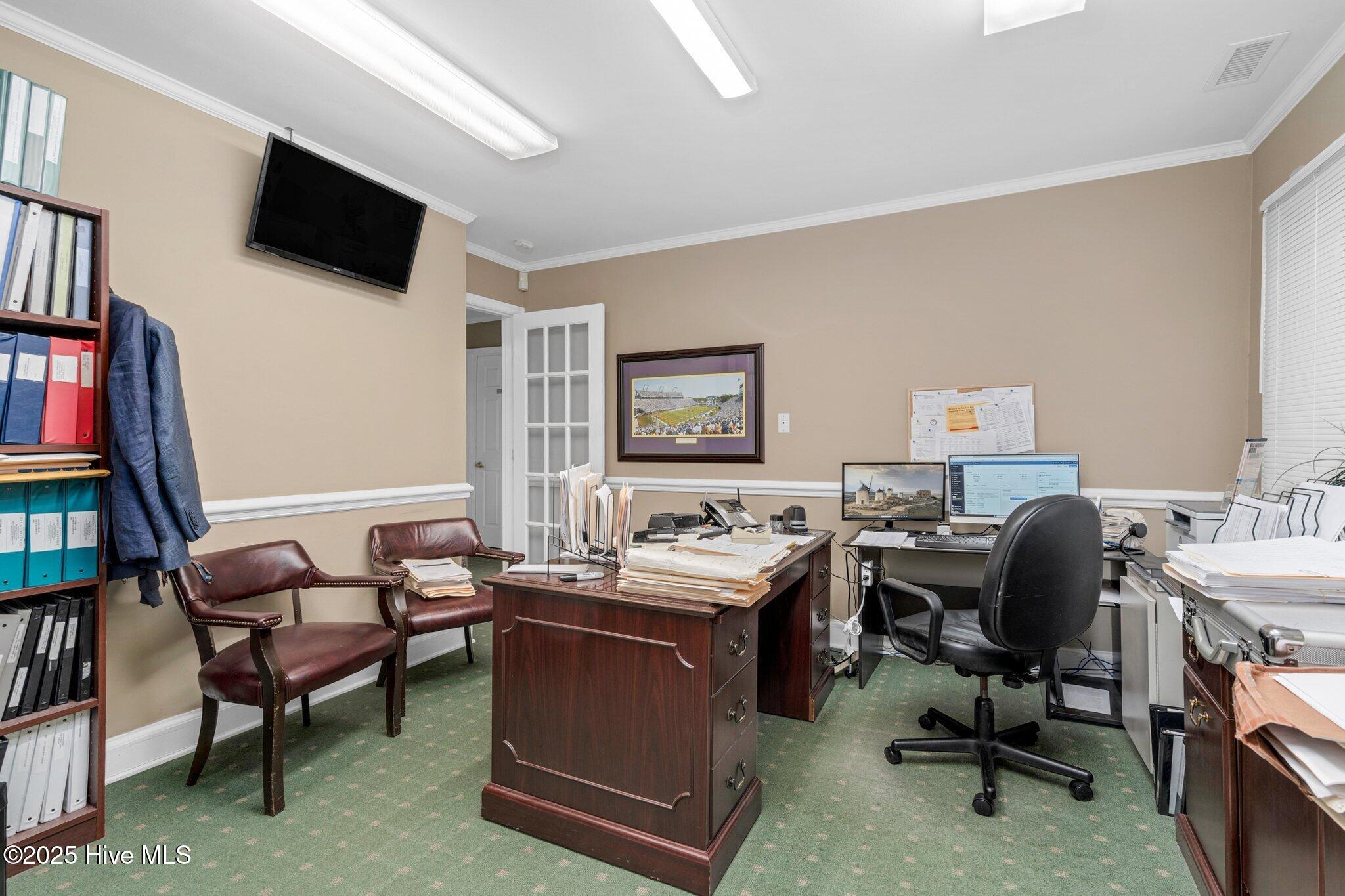 2627 Sunset Avenue Property Photo 11