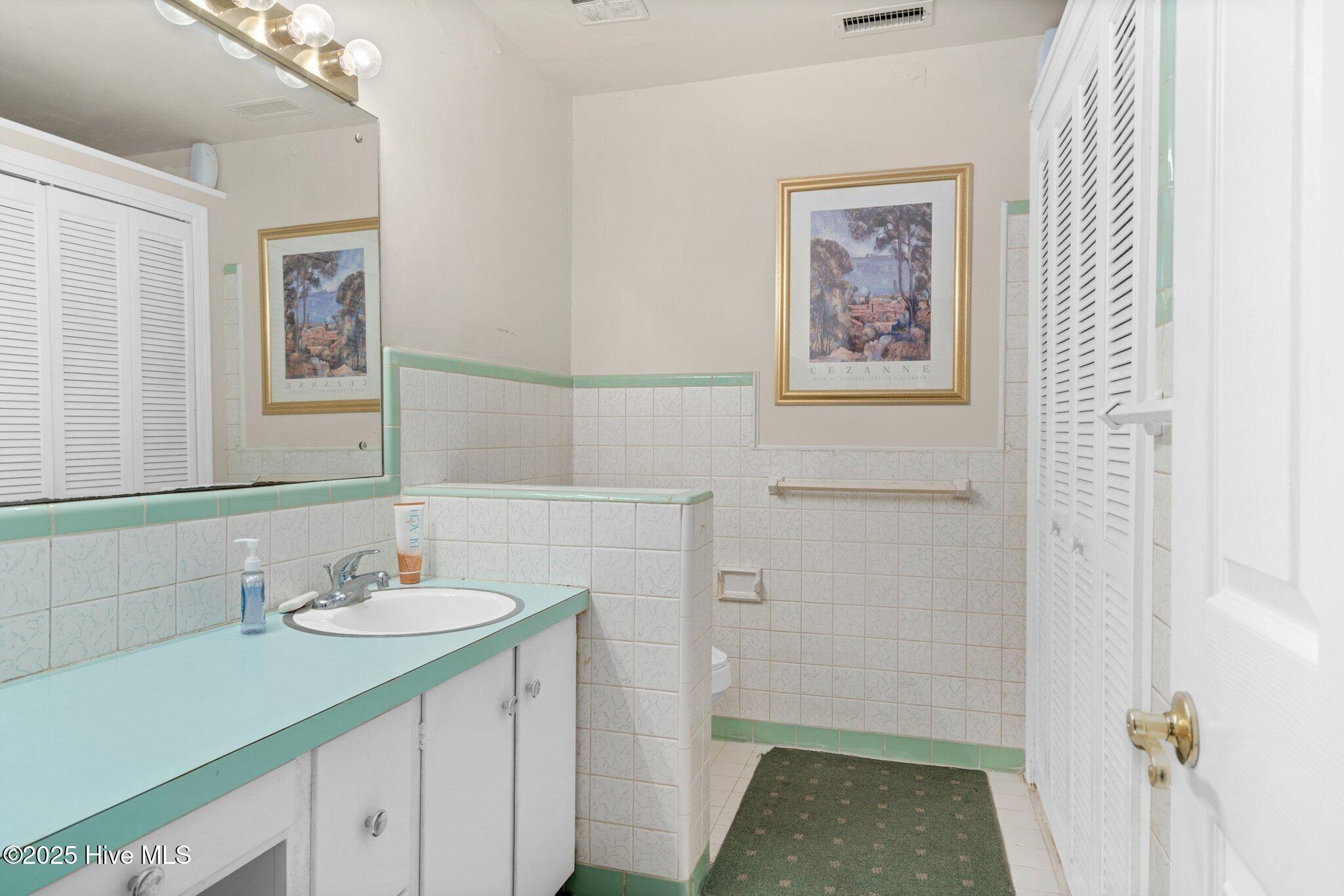 2627 Sunset Avenue Property Photo 15