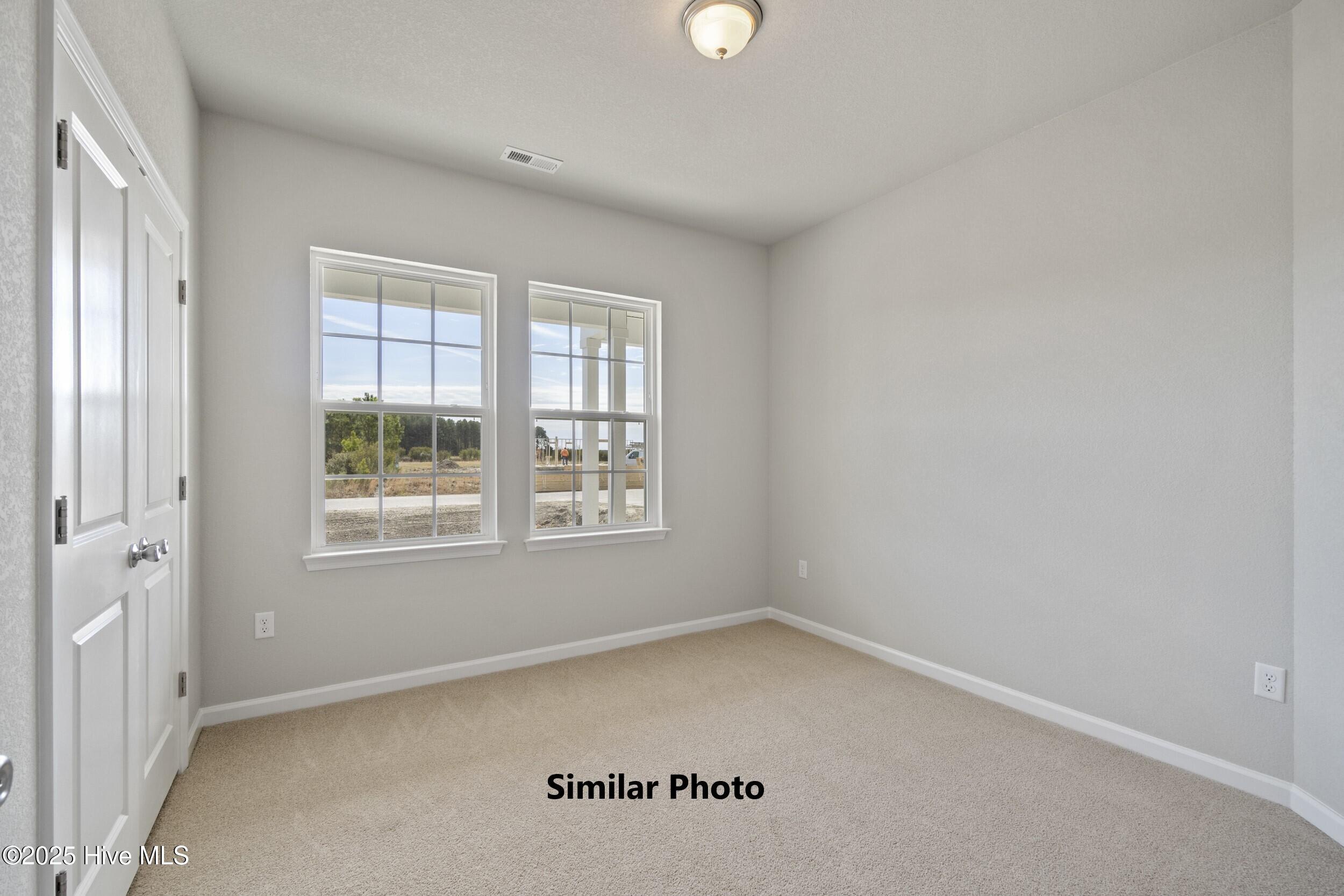204 Apple Court Property Photo 12