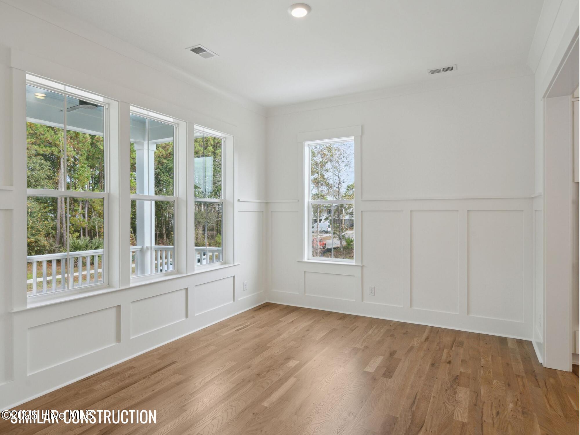 535 Sheldrake Court Property Photo 6