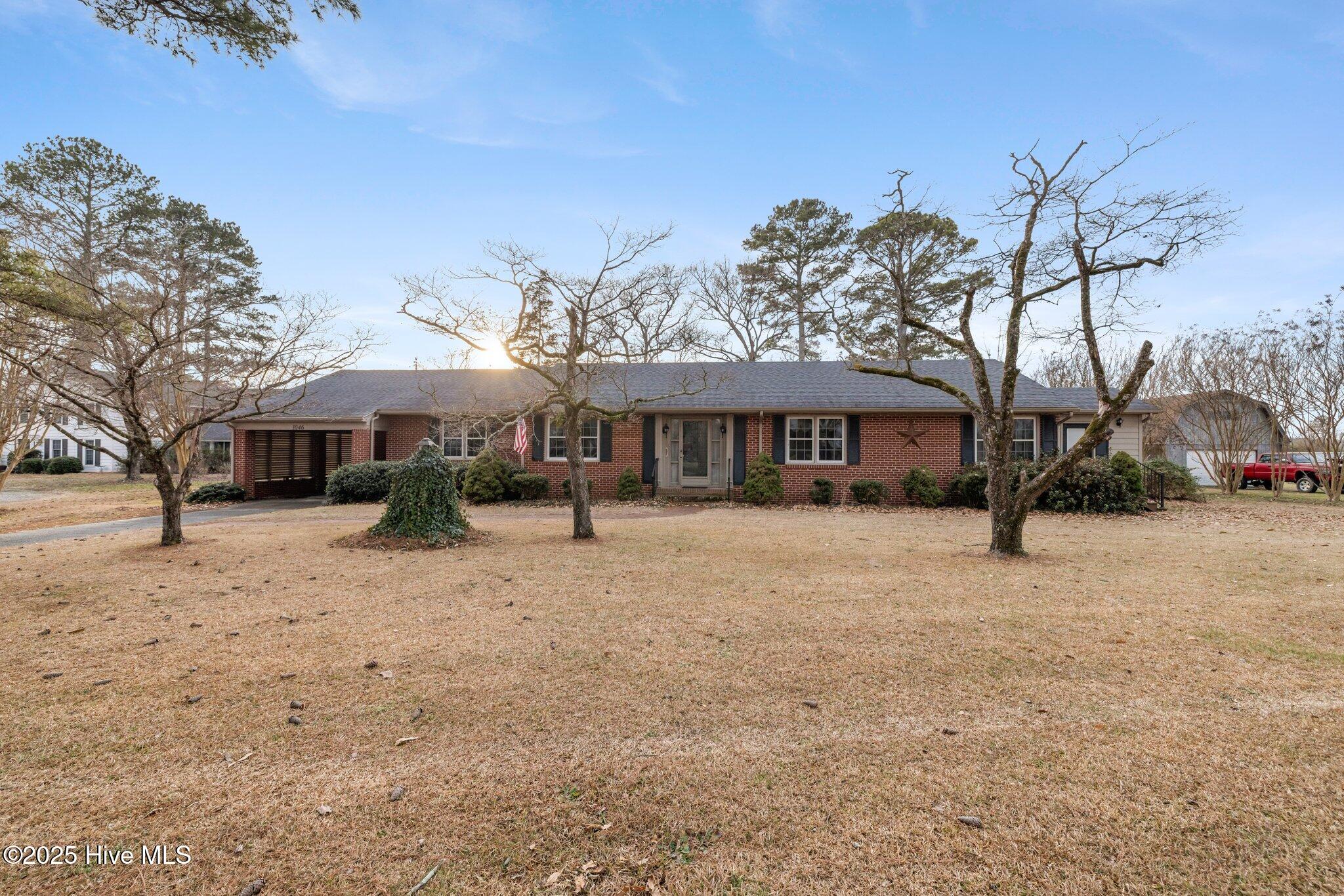 1046 Nc Highway 37 Property Photo 1