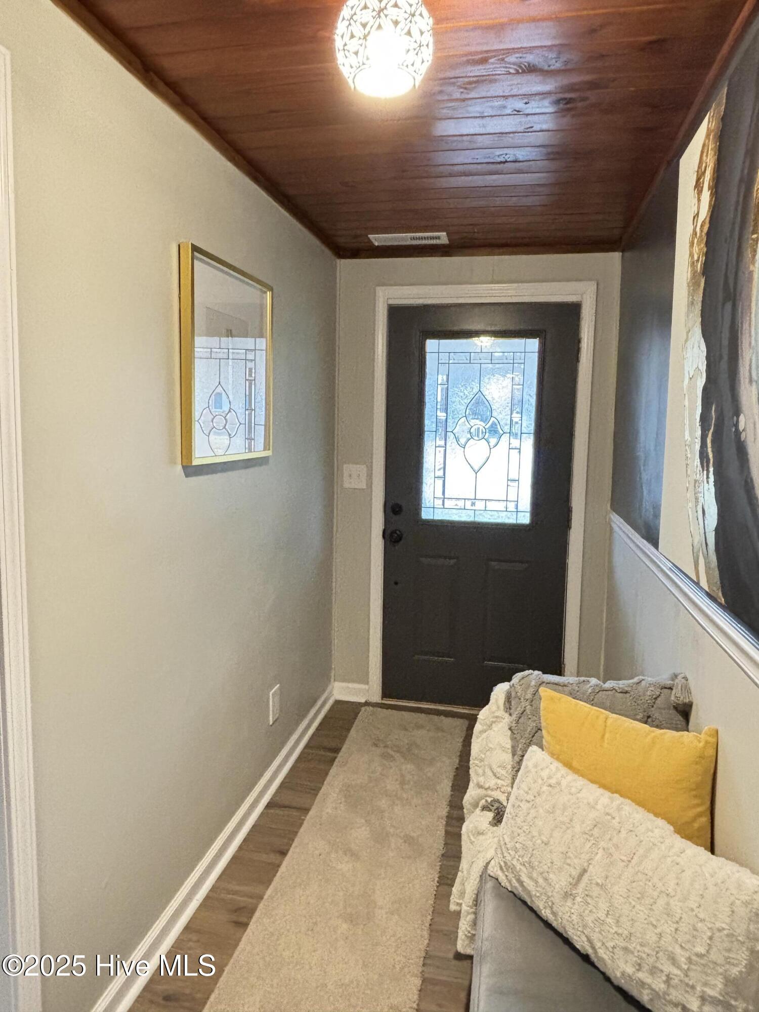 111 Lawrence Street Property Photo 10