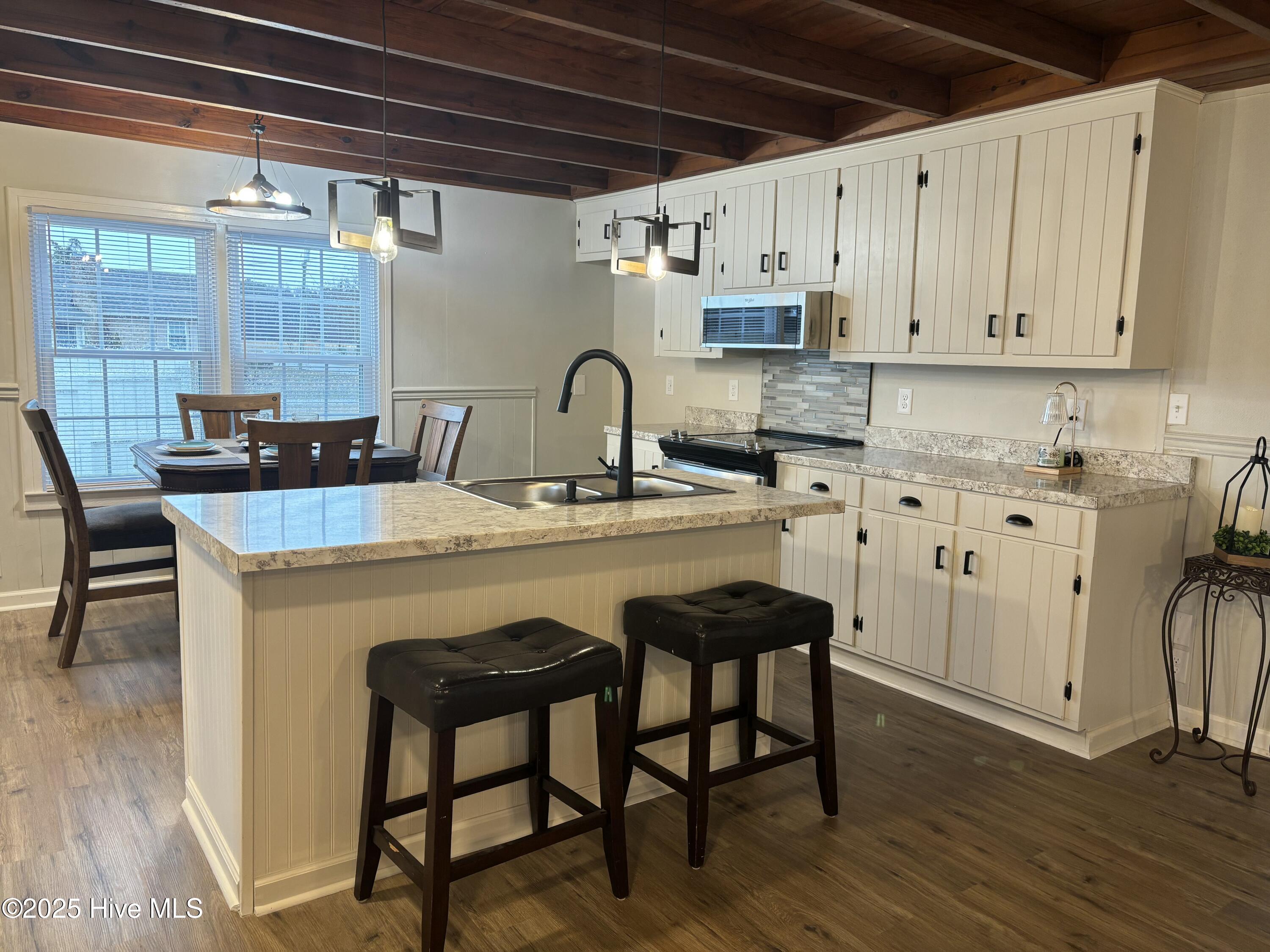 111 Lawrence Street Property Photo 13