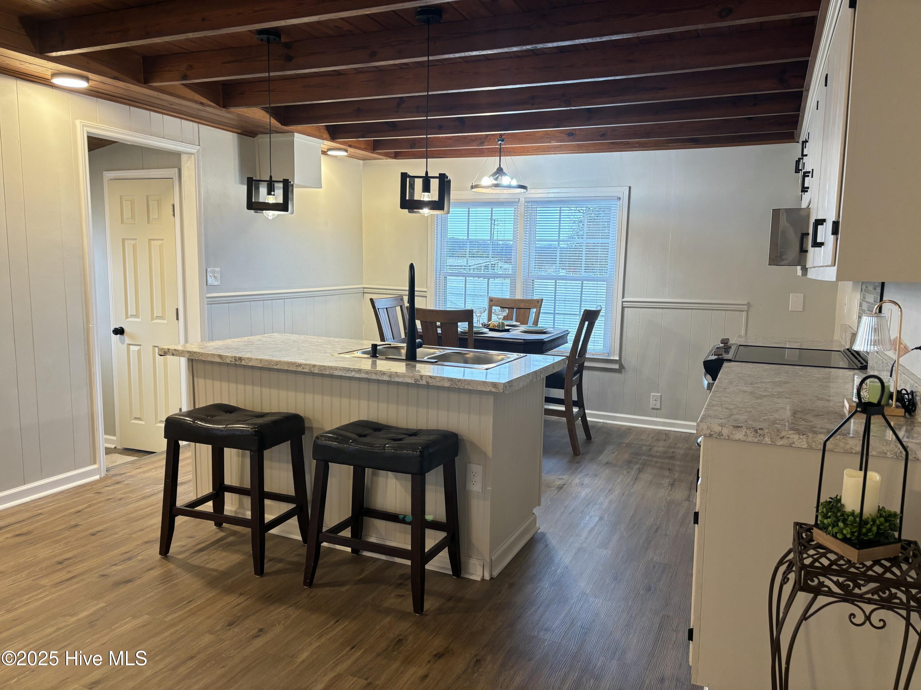 111 Lawrence Street Property Photo 14