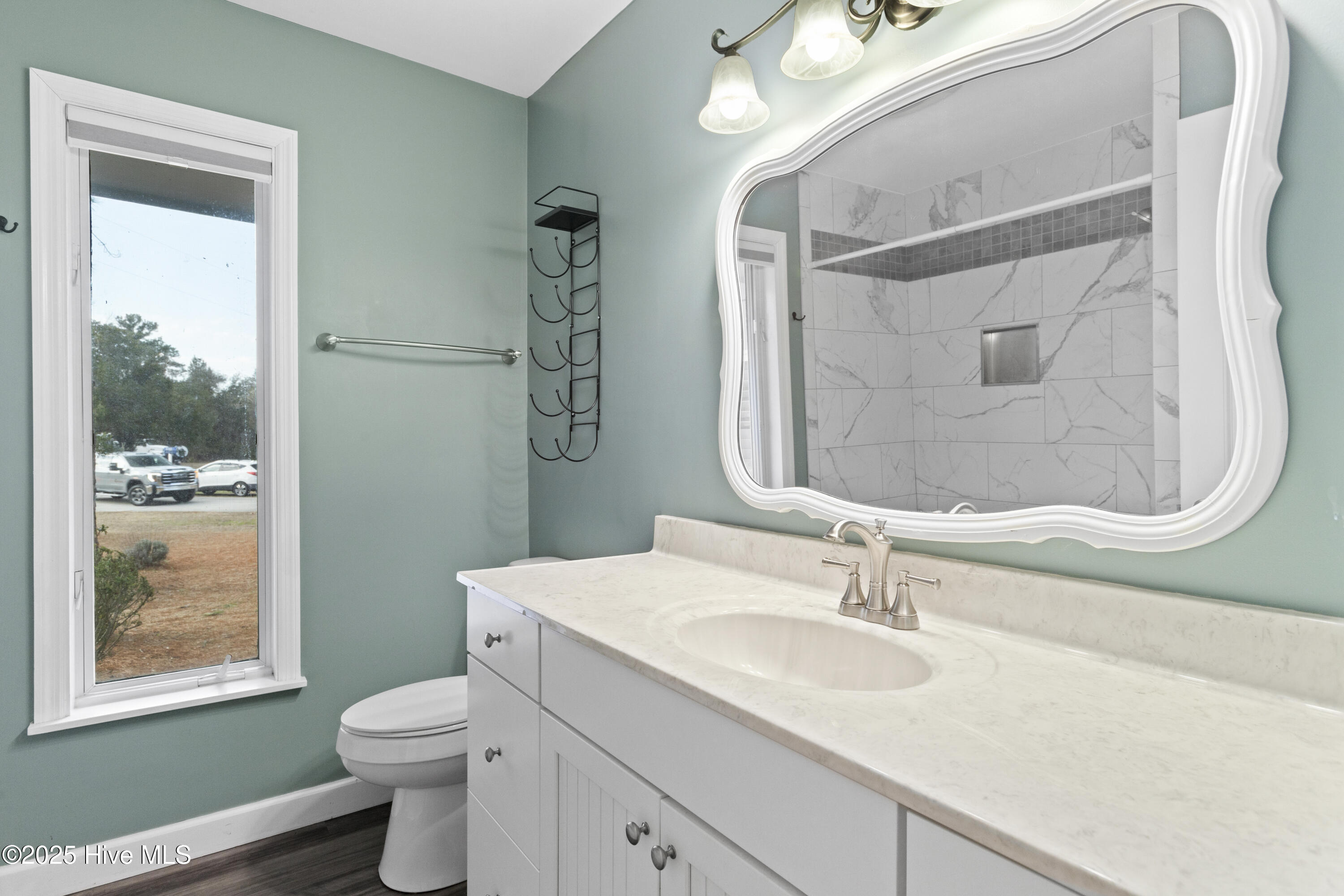 5724 Gondolier Drive Property Photo 14