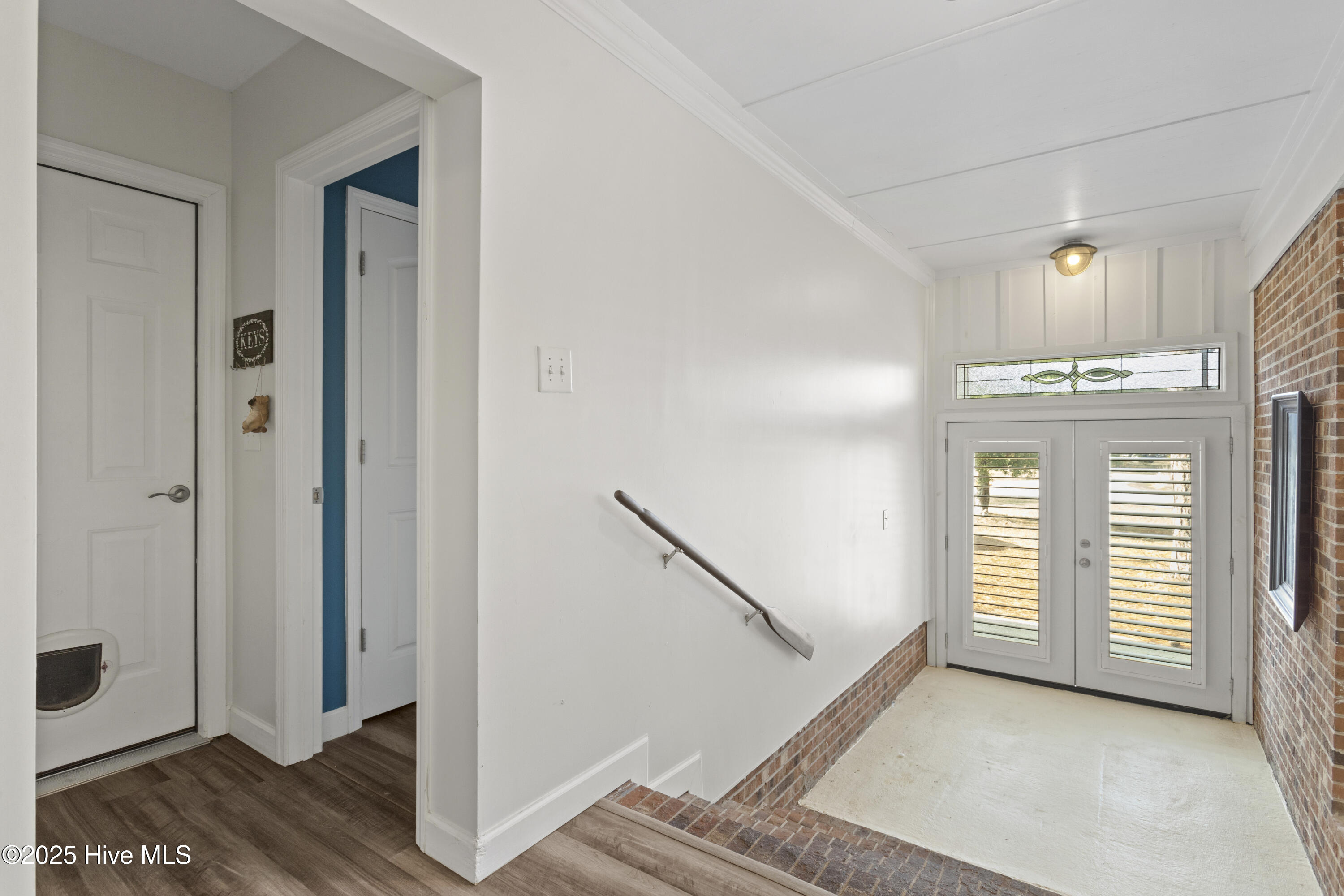 5724 Gondolier Drive Property Photo 17