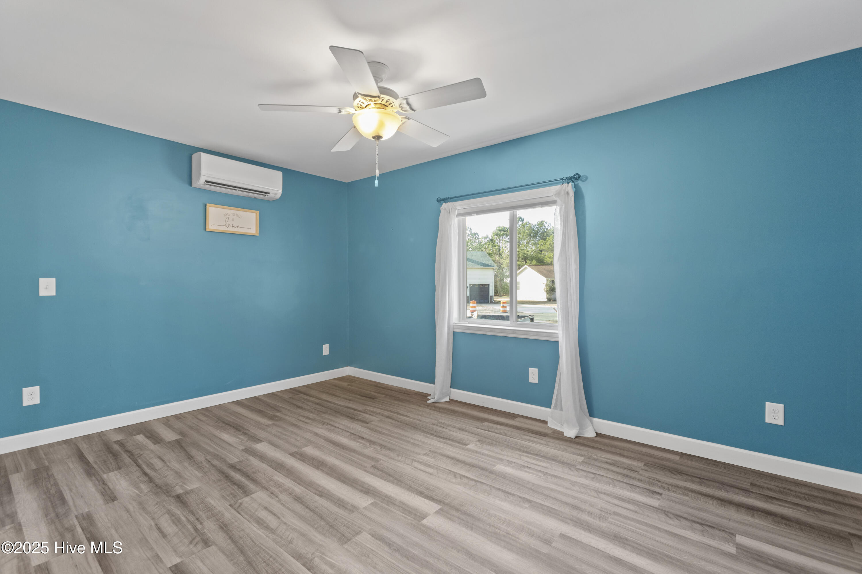 5724 Gondolier Drive Property Photo 18