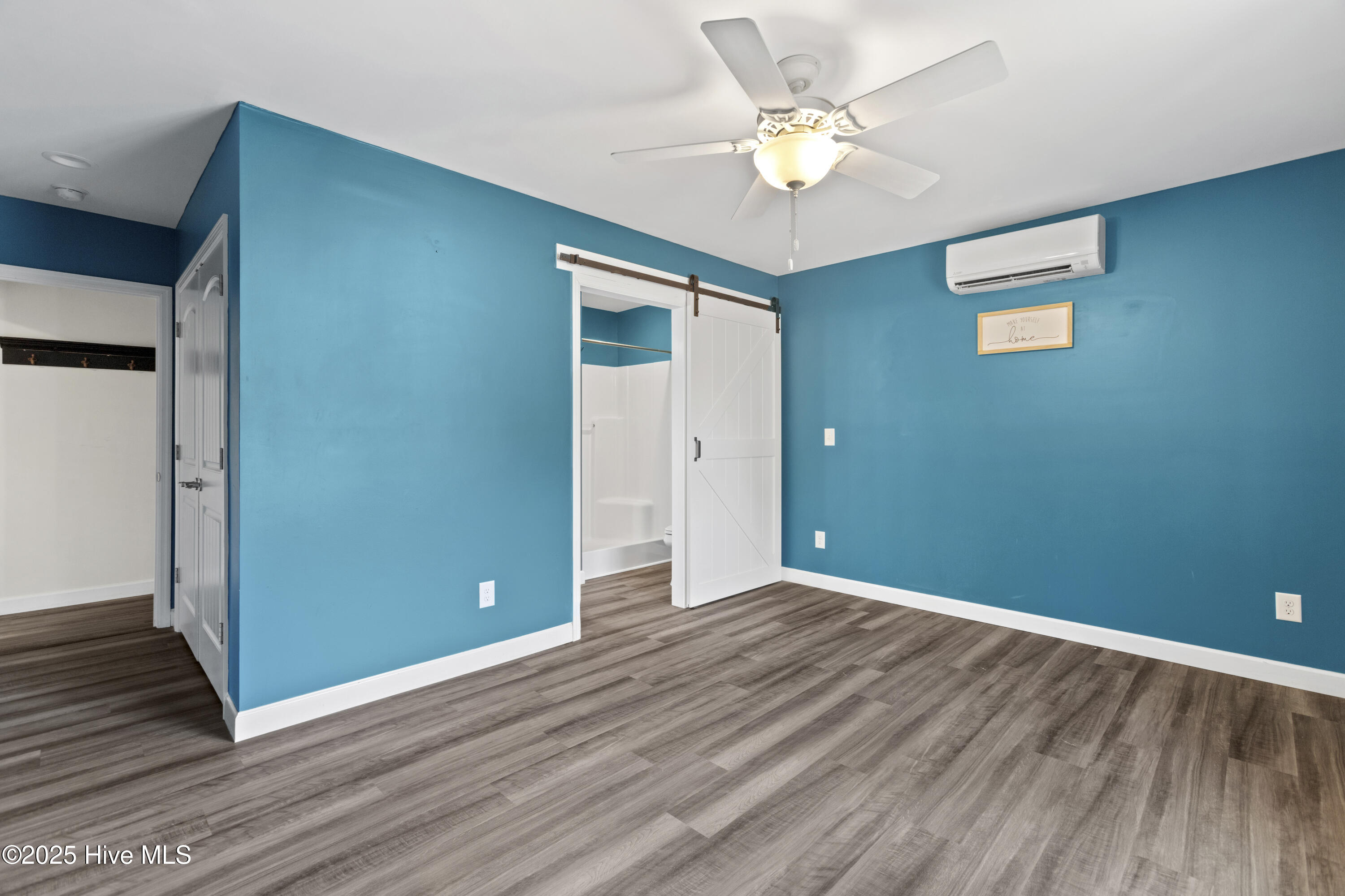 5724 Gondolier Drive Property Photo 19