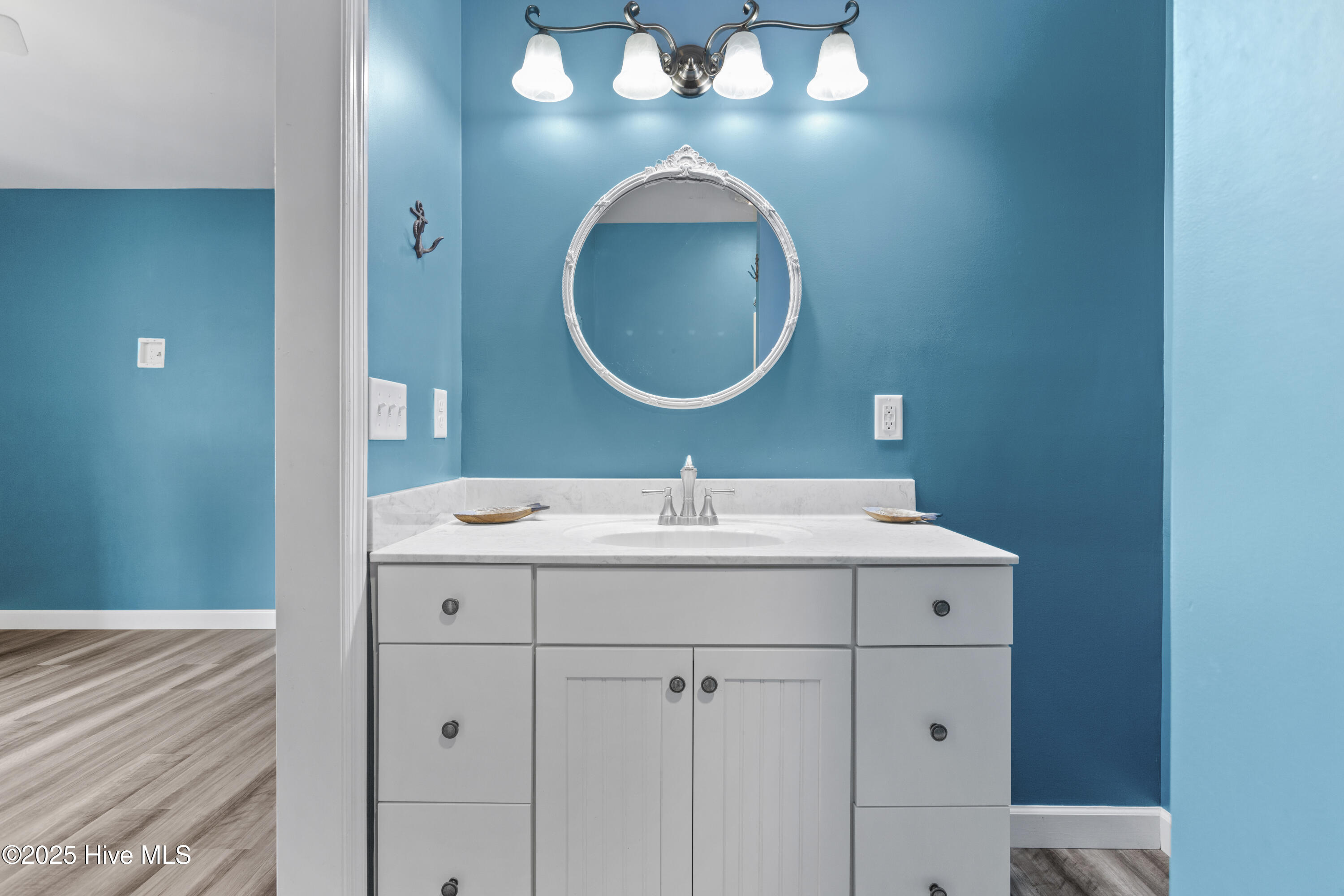 5724 Gondolier Drive Property Photo 20