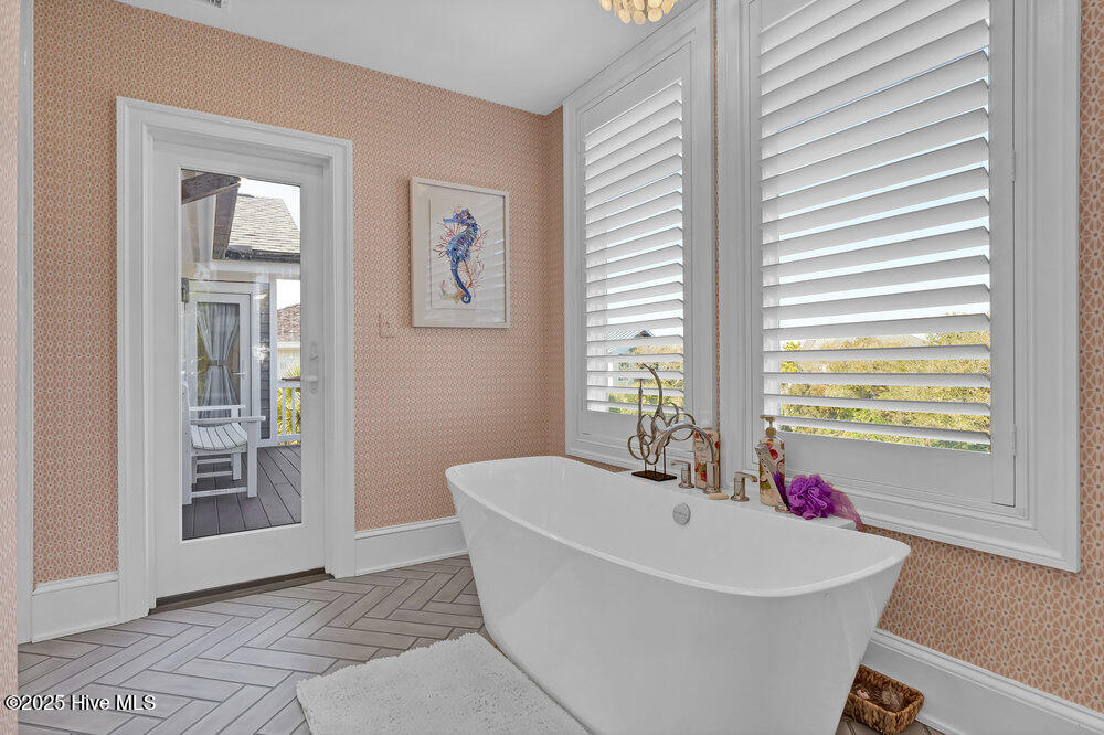 7 Sounds Point Road Property Photo 21