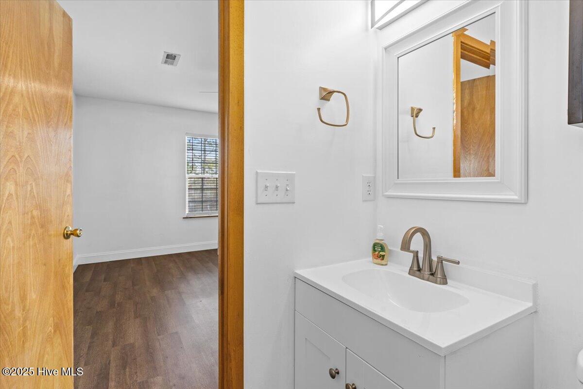 849 N Shore Drive Property Photo 20