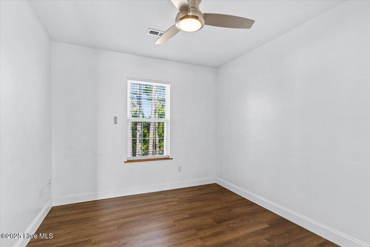 849 N Shore Drive Property Photo 21