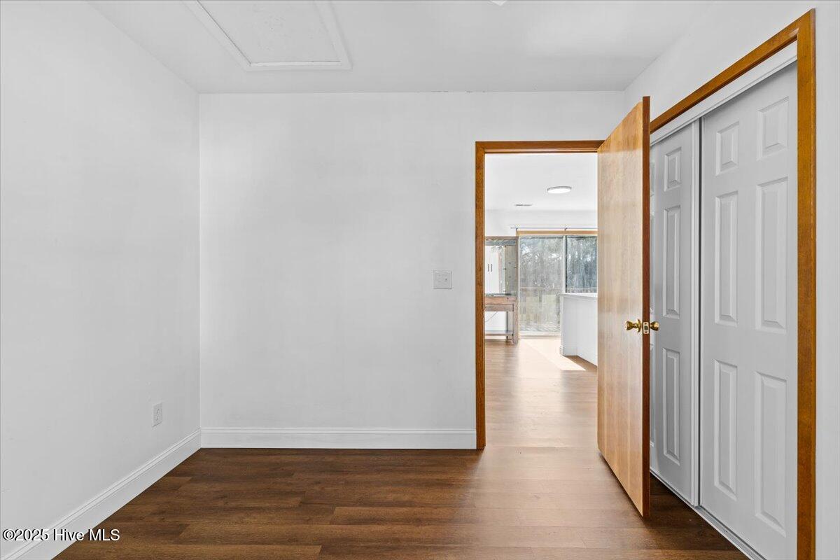 849 N Shore Drive Property Photo 22