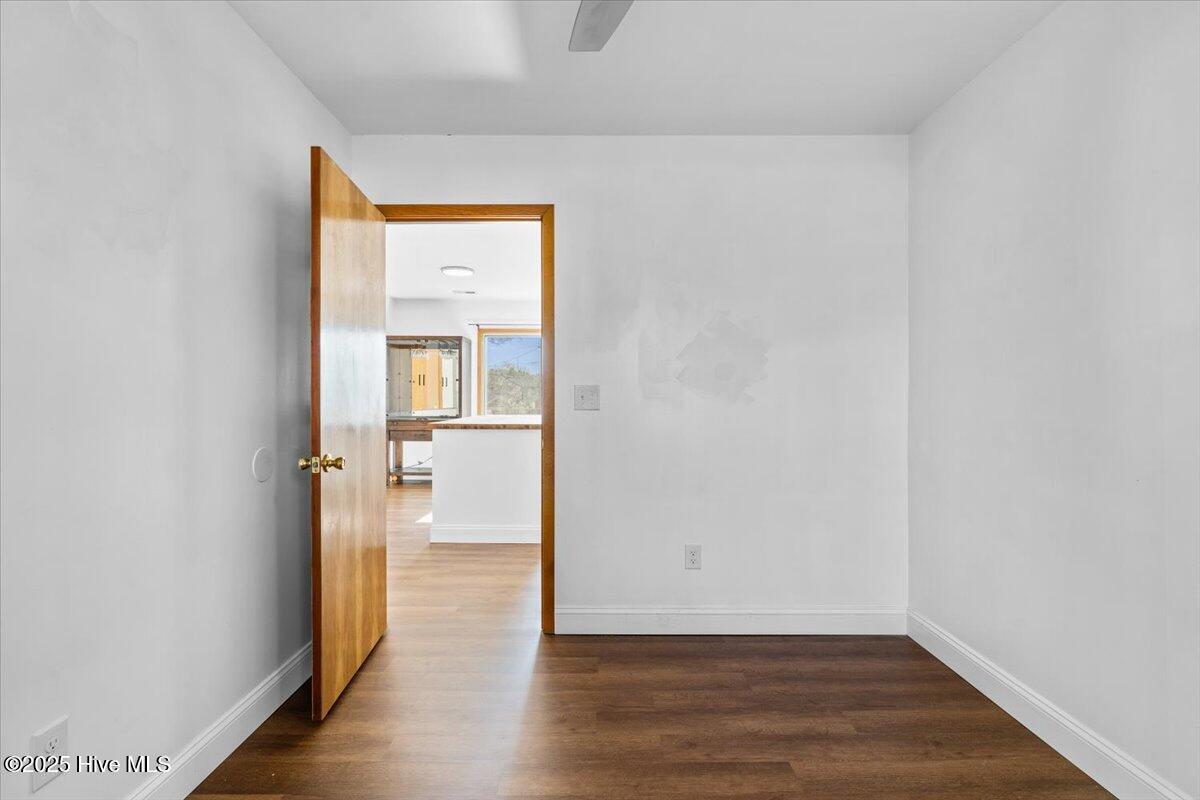 849 N Shore Drive Property Photo 26