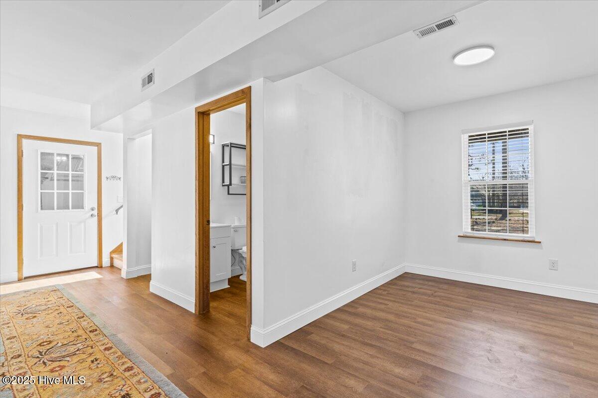 849 N Shore Drive Property Photo 28