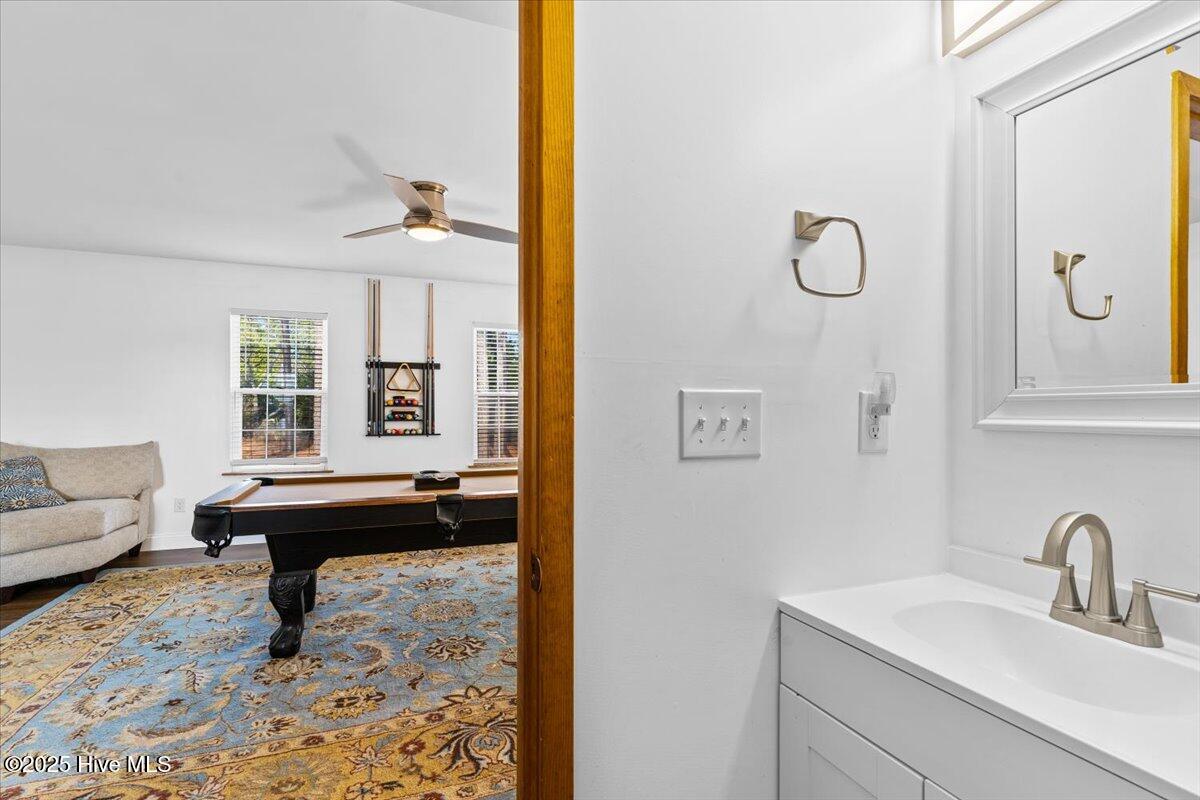 849 N Shore Drive Property Photo 33