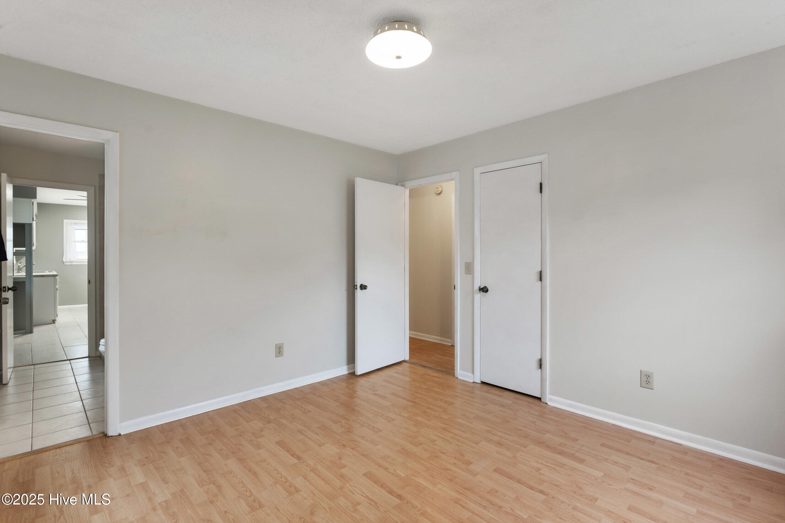 933 Tidewater Lane Property Photo 18