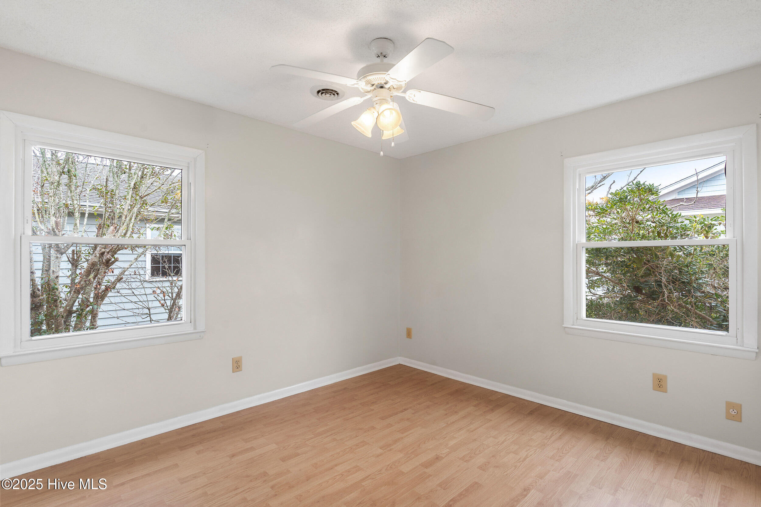 933 Tidewater Lane Property Photo 21
